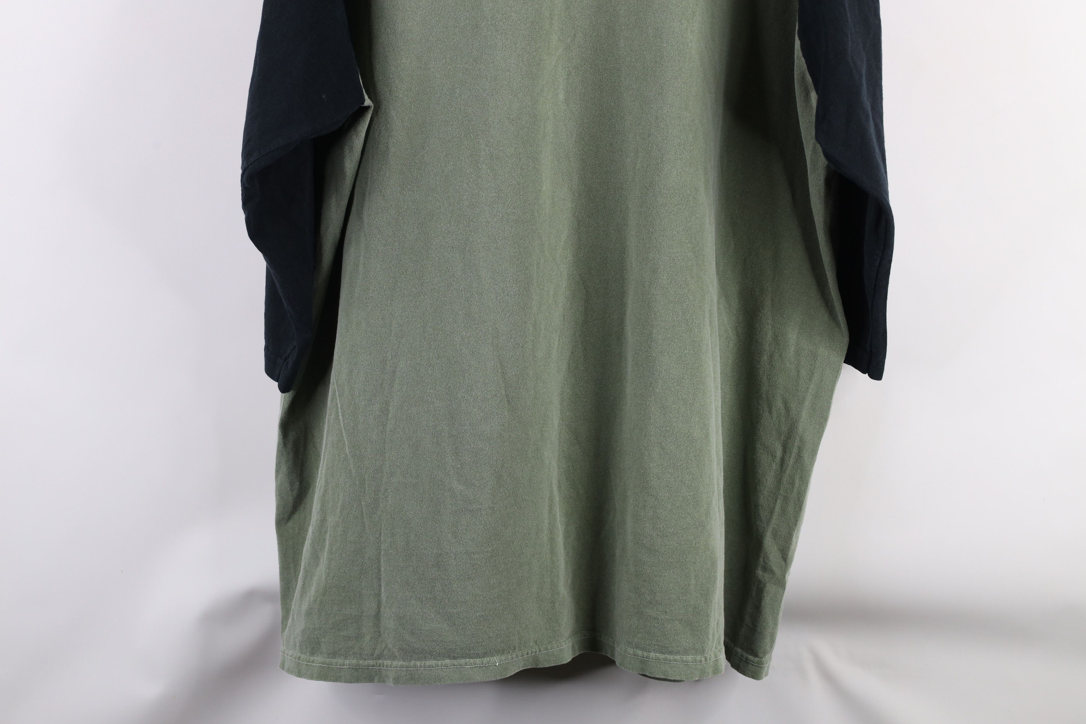 Vintage Vintage 90s Streetwear Baseball 3/4 Sleeve Raglan T-Shirt Size US XXL / EU 58 / 5 - 9 Thumbnail