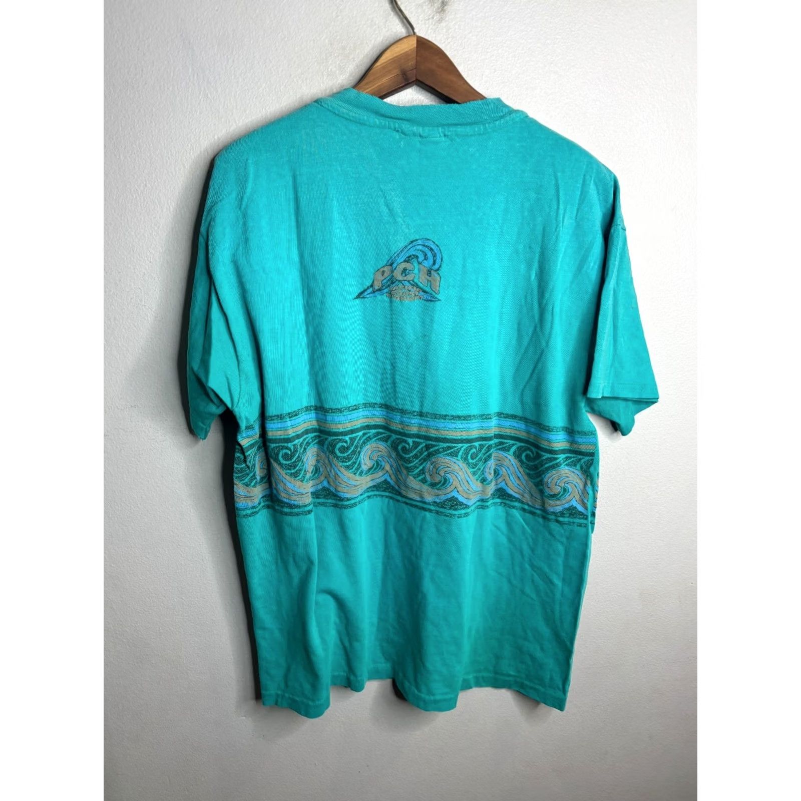 Vintage VINTAGE Pacific Coast Highway T-Shirt Crew Neck Short Sleeve Green 90s STITCH Graphic Print Size L Mens Size US L / EU 52-54 / 3 - 5 Thumbnail