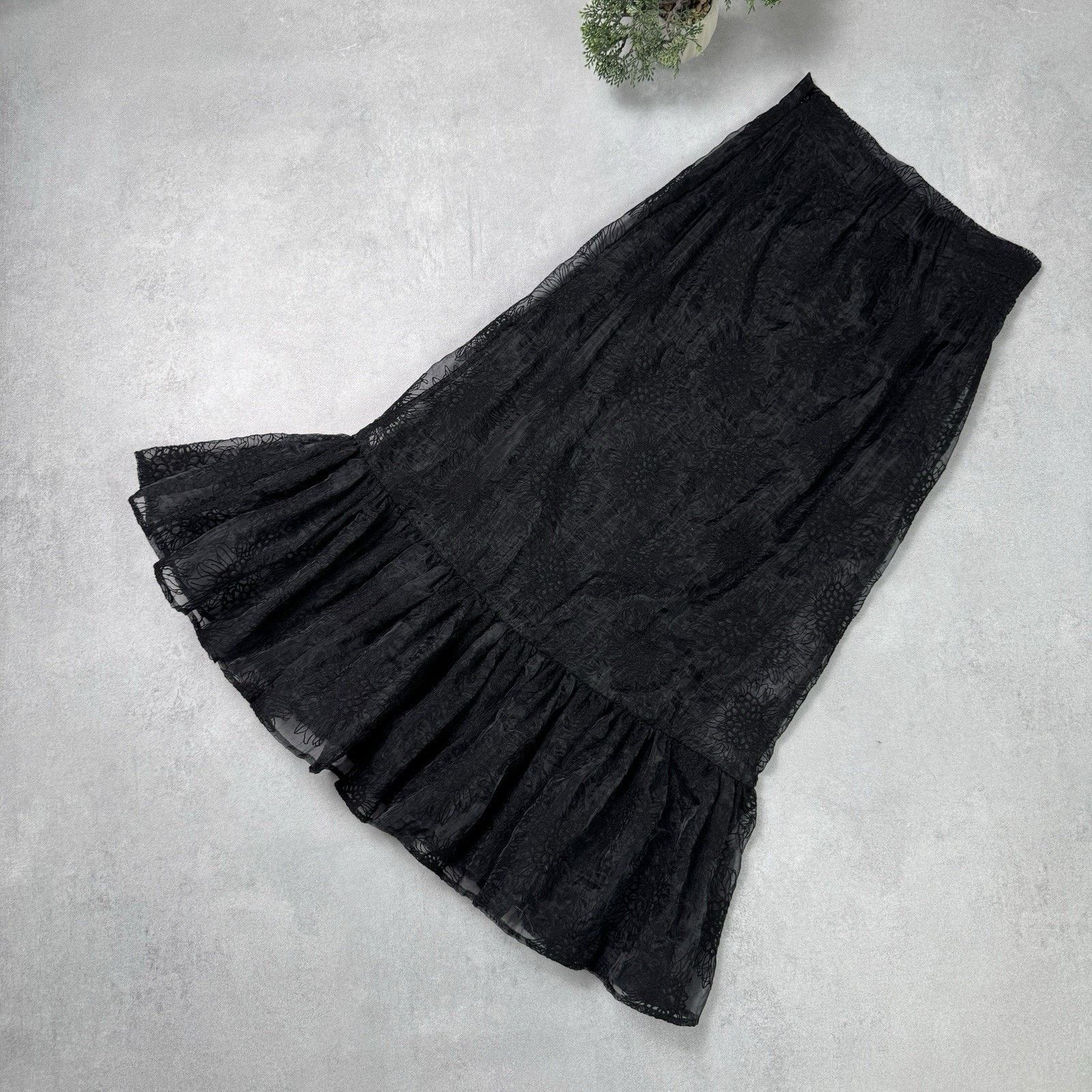 H&M H&M X SANDRA MANSOUR EMBROIDERED SKIRT "NWT" Size UK 10 Size 28" / US 6 / IT 42 - 17 Thumbnail