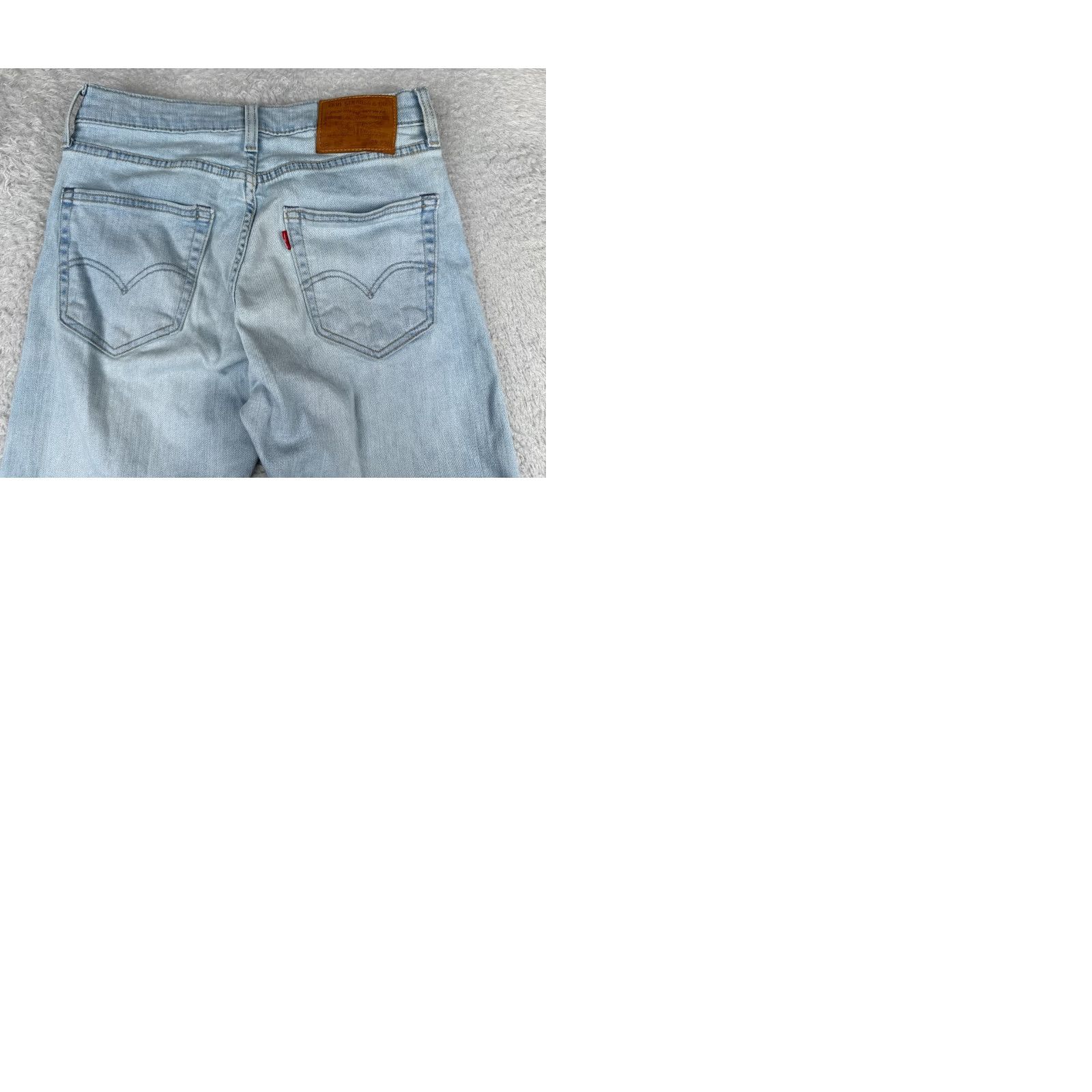 Levi's VINTAGE Levi's 512 Jeans Men 29x28 Blue Denim Light Wash 27x28 Slim/Stretch 5-Pocket Distressed Cotton Blend Cotton Brand: Levi's 500 Series Retro Size US 29 - 11 Thumbnail