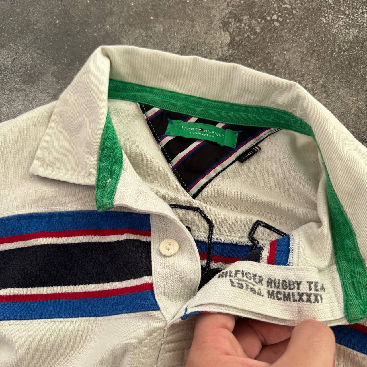 Tommy Hilfiger Tommy Hilfiger USA Vintage Stripped Rugby Long Sleeve Shirt Size US XL / EU 56 / 4 - 11 Thumbnail