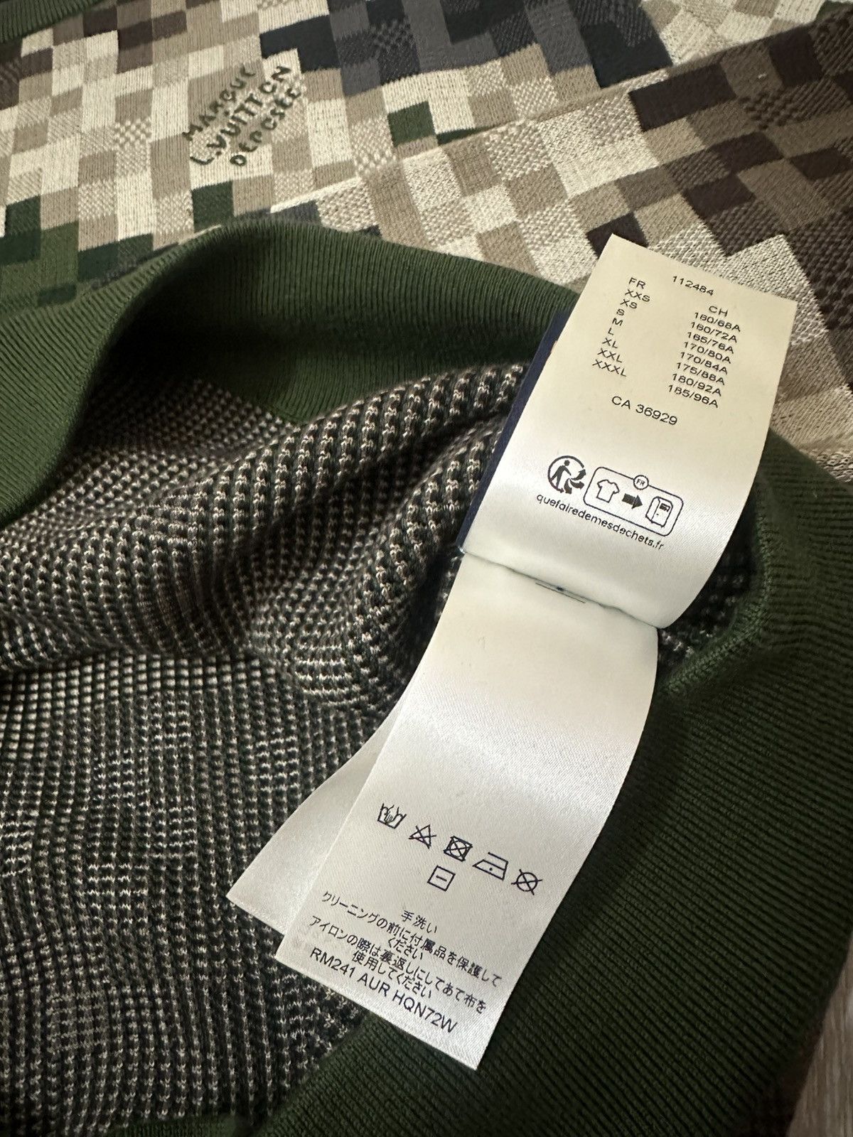 Louis Vuitton SS24 Louis Vuitton by Pharell Pixelated Sweatshirt Size US M / EU 48-50 / 2 - 11 Thumbnail