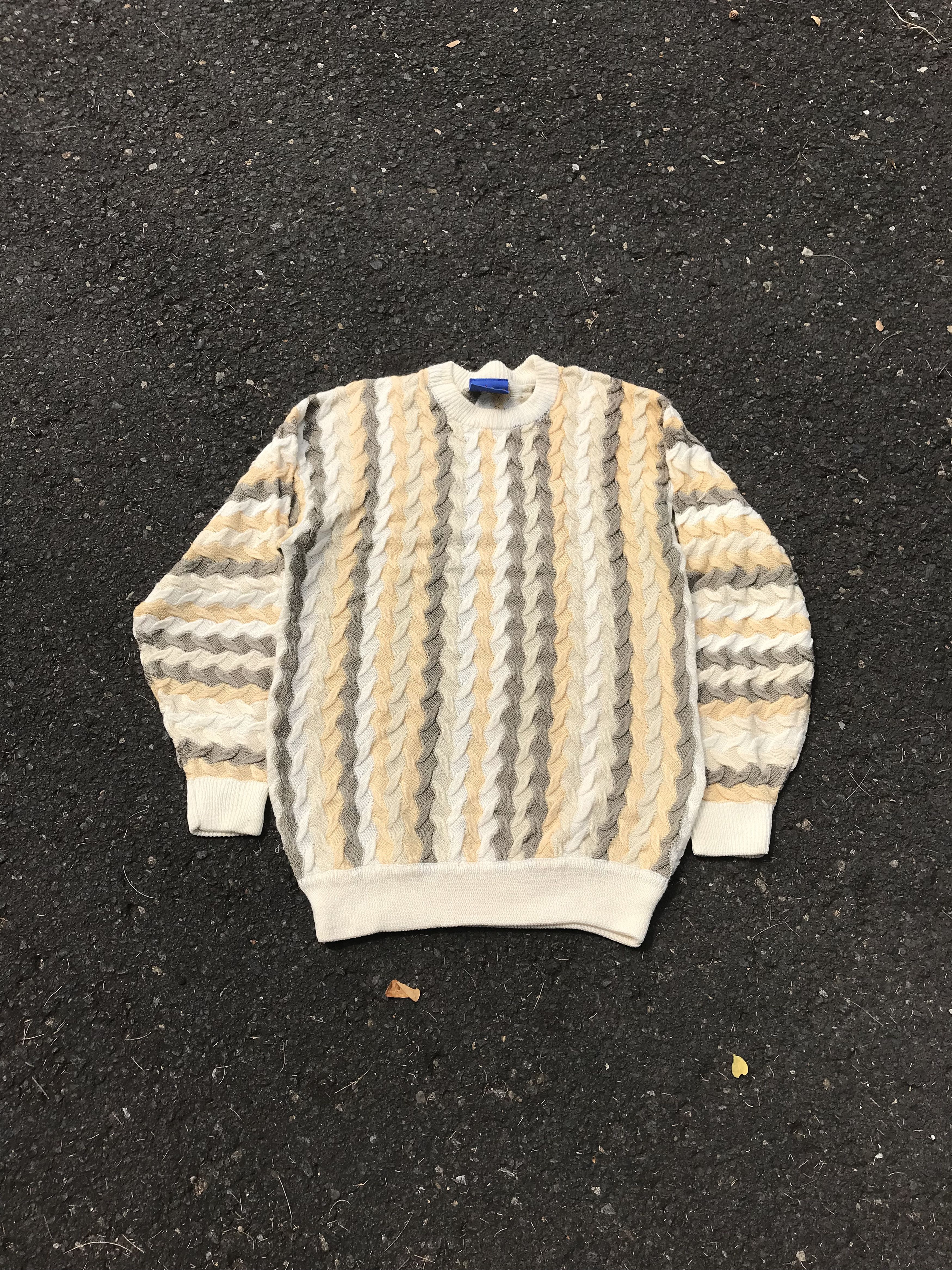 Coogi × Japanese Brand × Le Grande Bleu (L.G.B.) Vintage 90’s cocomo coogi pattern knitwear Size US M / EU 48-50 / 2 - 1 Thumbnail