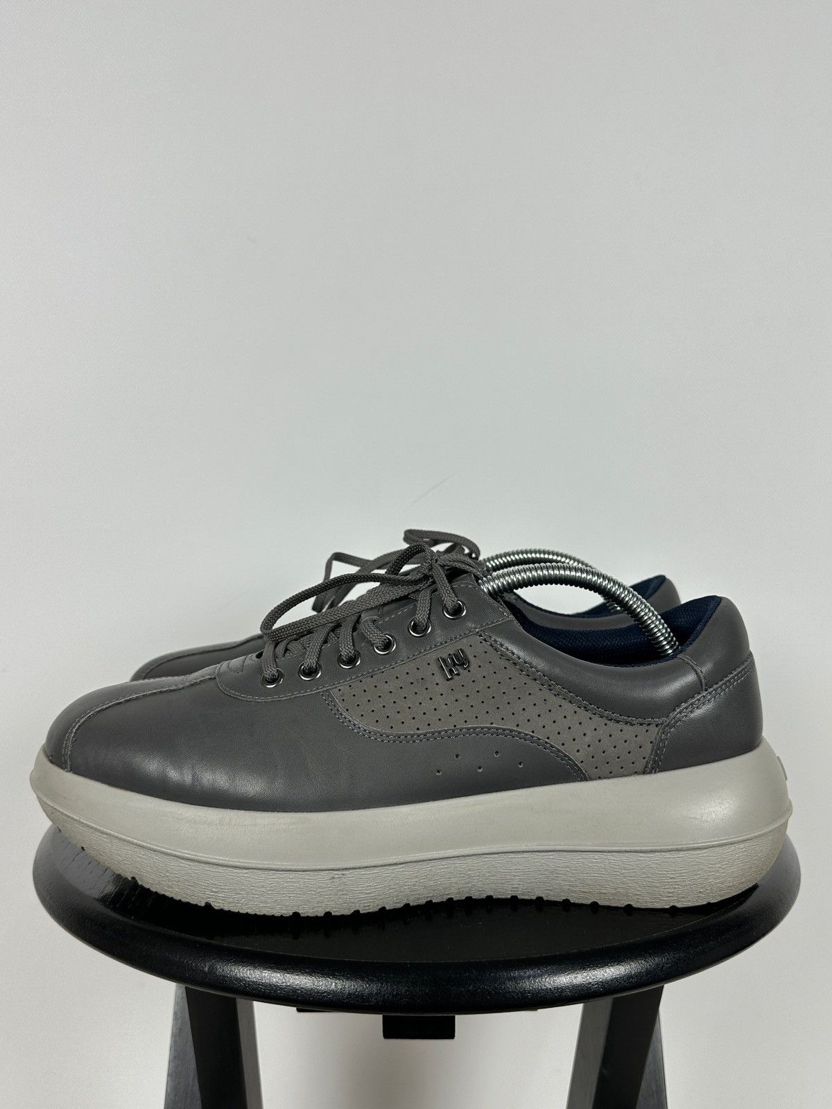 Kybun Kybun Gray Leather Orthopedic Comfort Sneakers Size US 9.5 / EU 42-43 - 2 Thumbnail