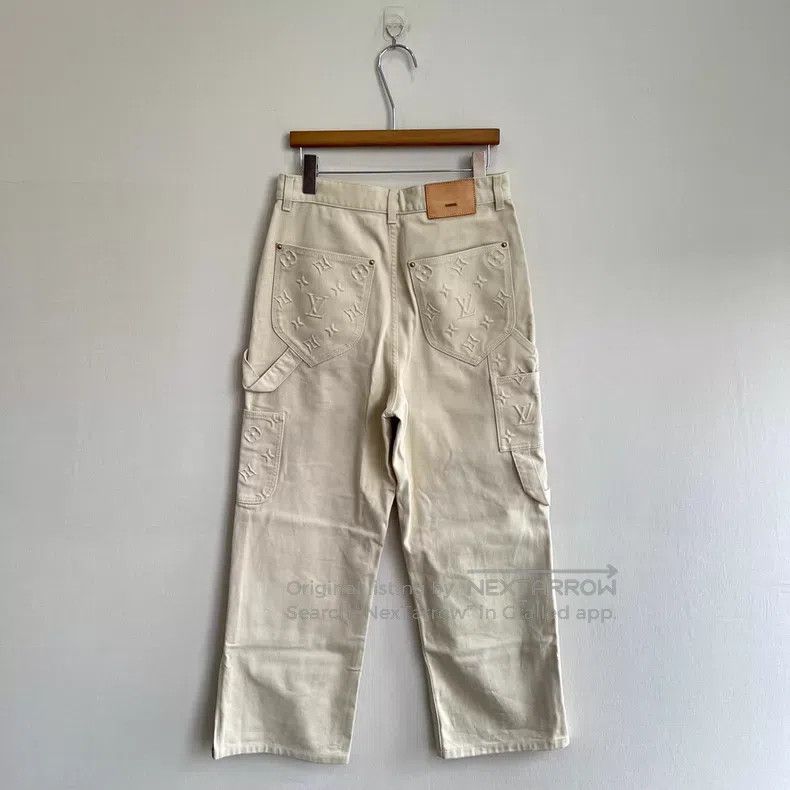 Louis Vuitton Louis Vuitton Beige embossed full-print logo jeans Size US 29 - 3 Thumbnail