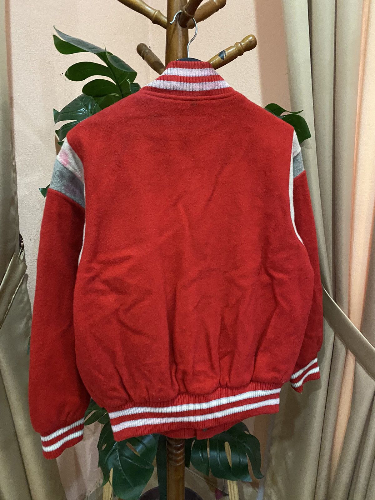 NCAA Vintage NCAA Descente Varsity Jacket Collegiate Sportswear Size US M / EU 48-50 / 2 - 10 Thumbnail