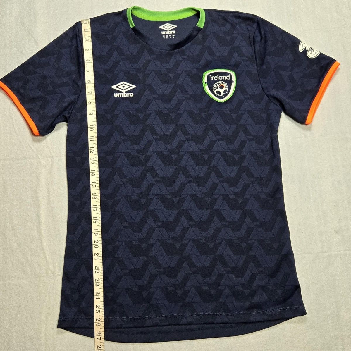 Umbro blue Umbro Ireland soccer Jersey Size US M / EU 48-50 / 2 - 3 Thumbnail