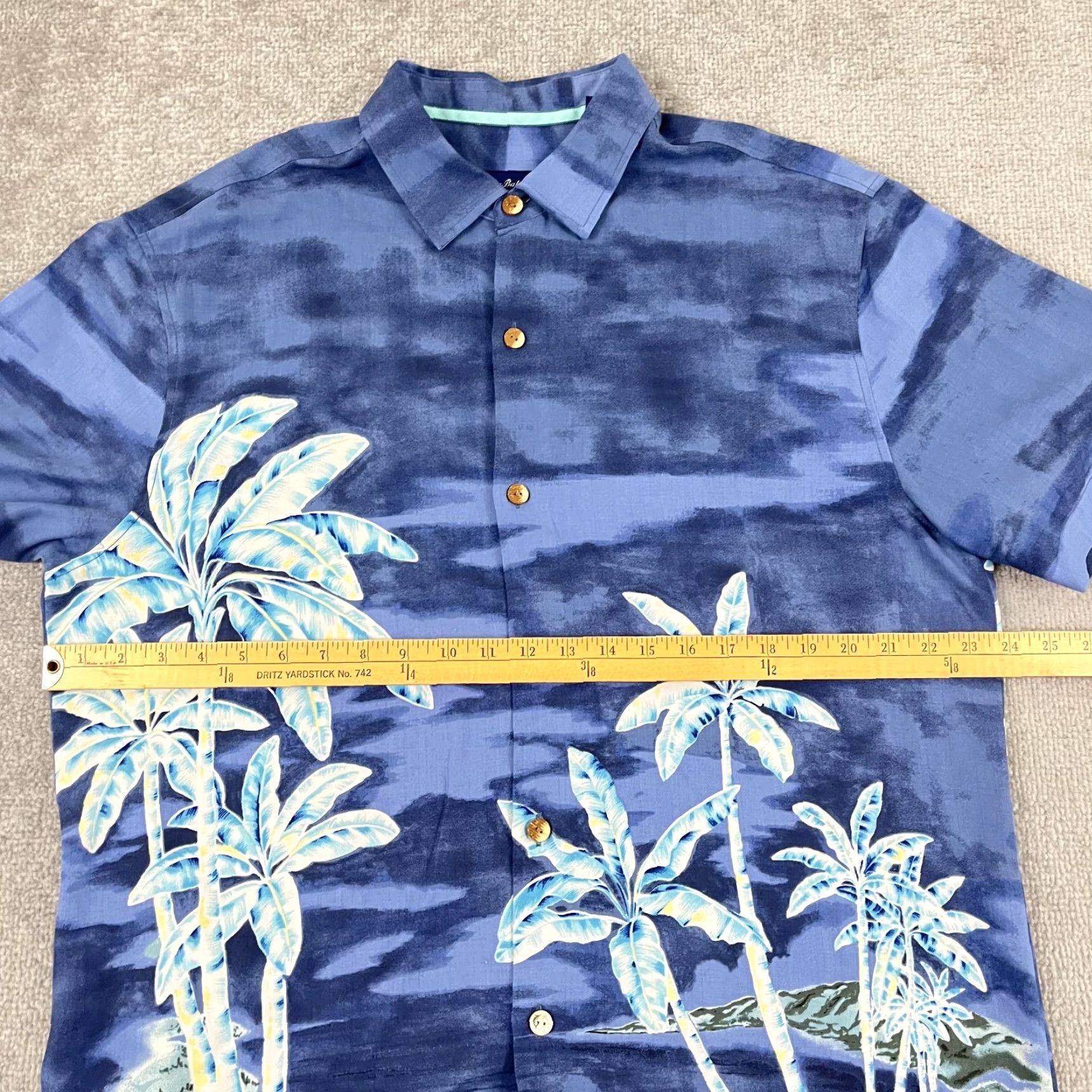 Tommy Bahama TOMMY BAHAMA Shirt Men L Blue Palm Trees 100% Silk Hawaiian Resort Button Up Regular Fit Short Sleeve Size US L / EU 52-54 / 3 - 4 Thumbnail