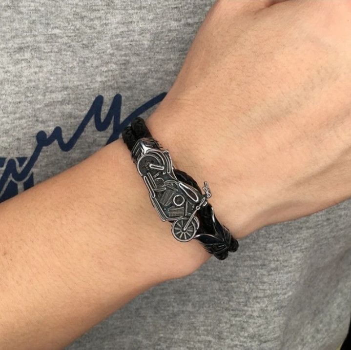 Vintage Men's Leather Woven Bracelet Size ONE SIZE - 2 Thumbnail