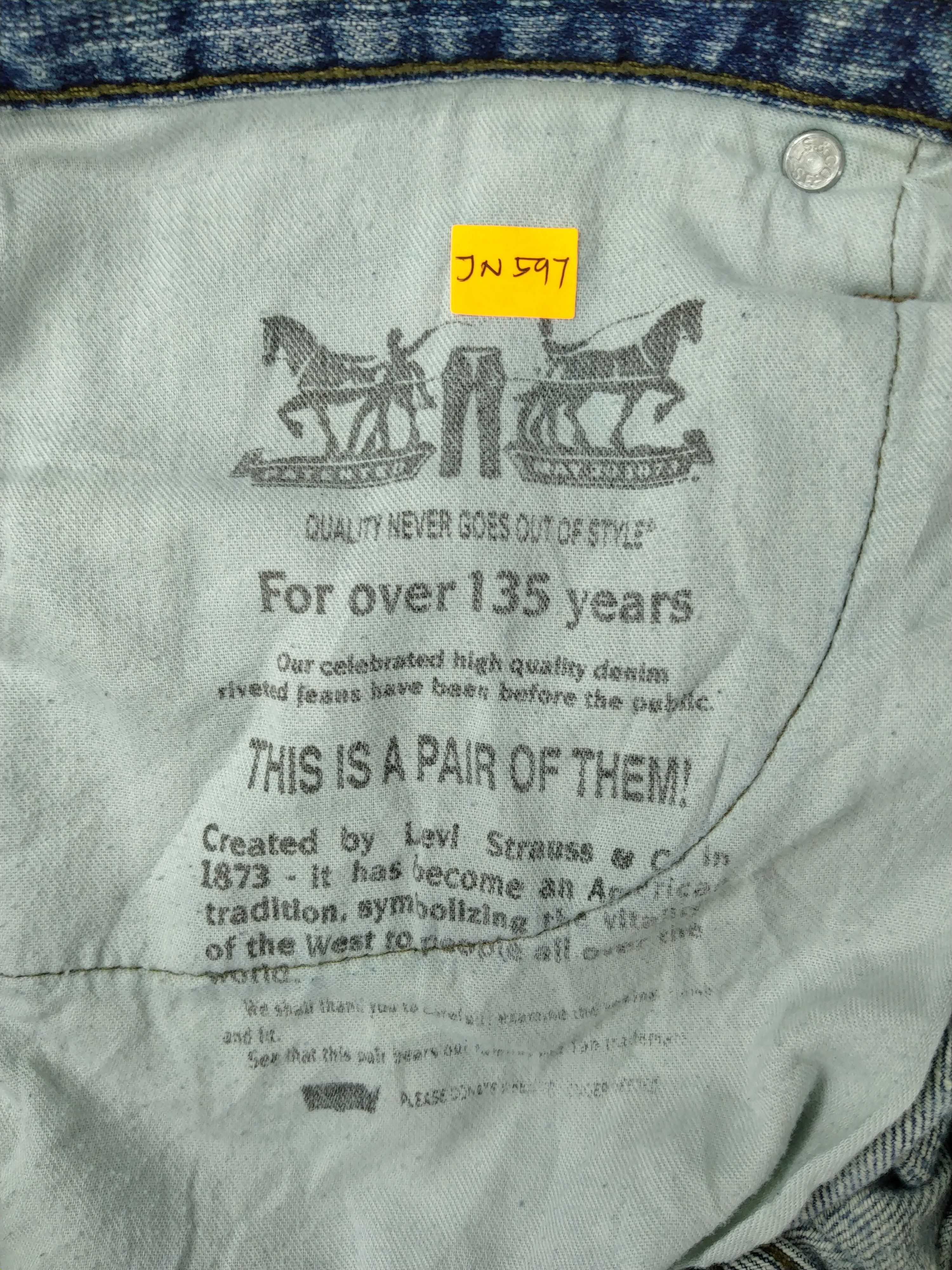 Japanese Brand Levi's 514 Faded Blue Denim 33x30.5 -JN597 Size US 33 - 10 Thumbnail