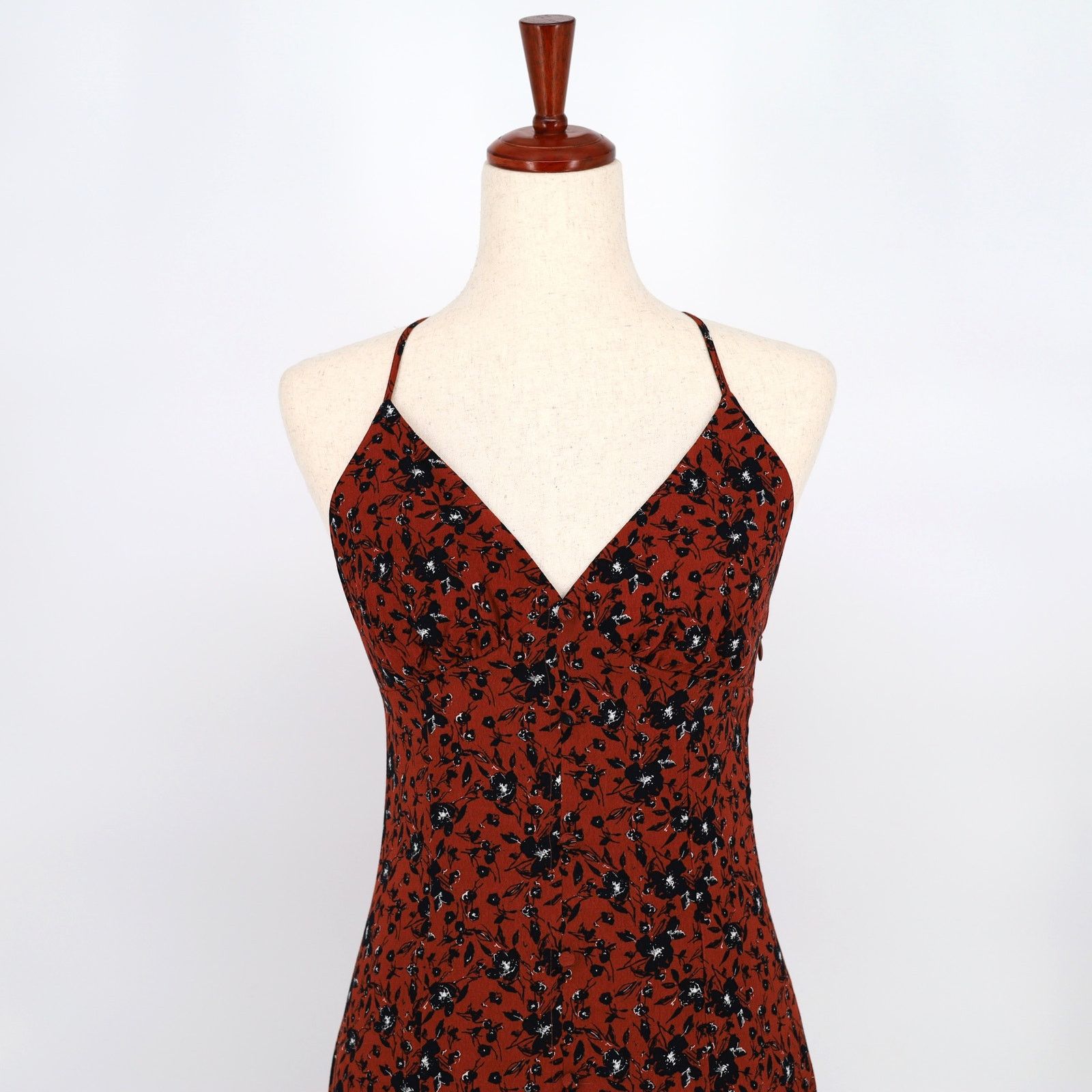 The Unbranded Brand Chelsea28 Women Brown Floral Cami Button Midi Dress Size XS Size XS / US 0-2 / IT 36-38 - 3 Thumbnail