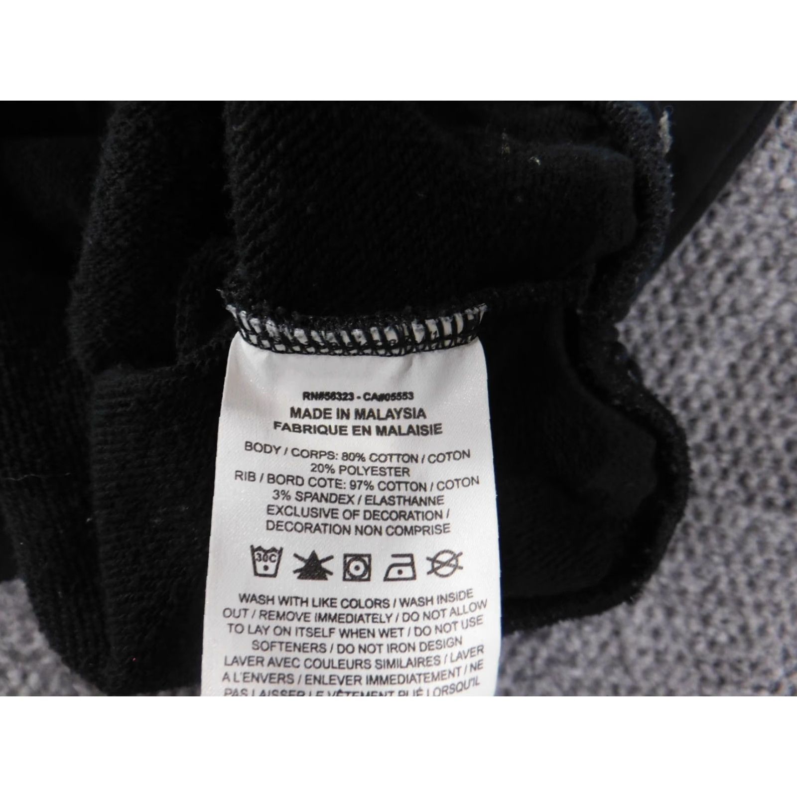 Nike Nike Sweatshirt Womens Small Black Pullover Crew Neck S Stretch Embroidered Swoosh SPORTSWEAR Casual Active Running & Jogging Women’s Regular Fit Size S / US 4 / IT 40 - 6 Thumbnail
