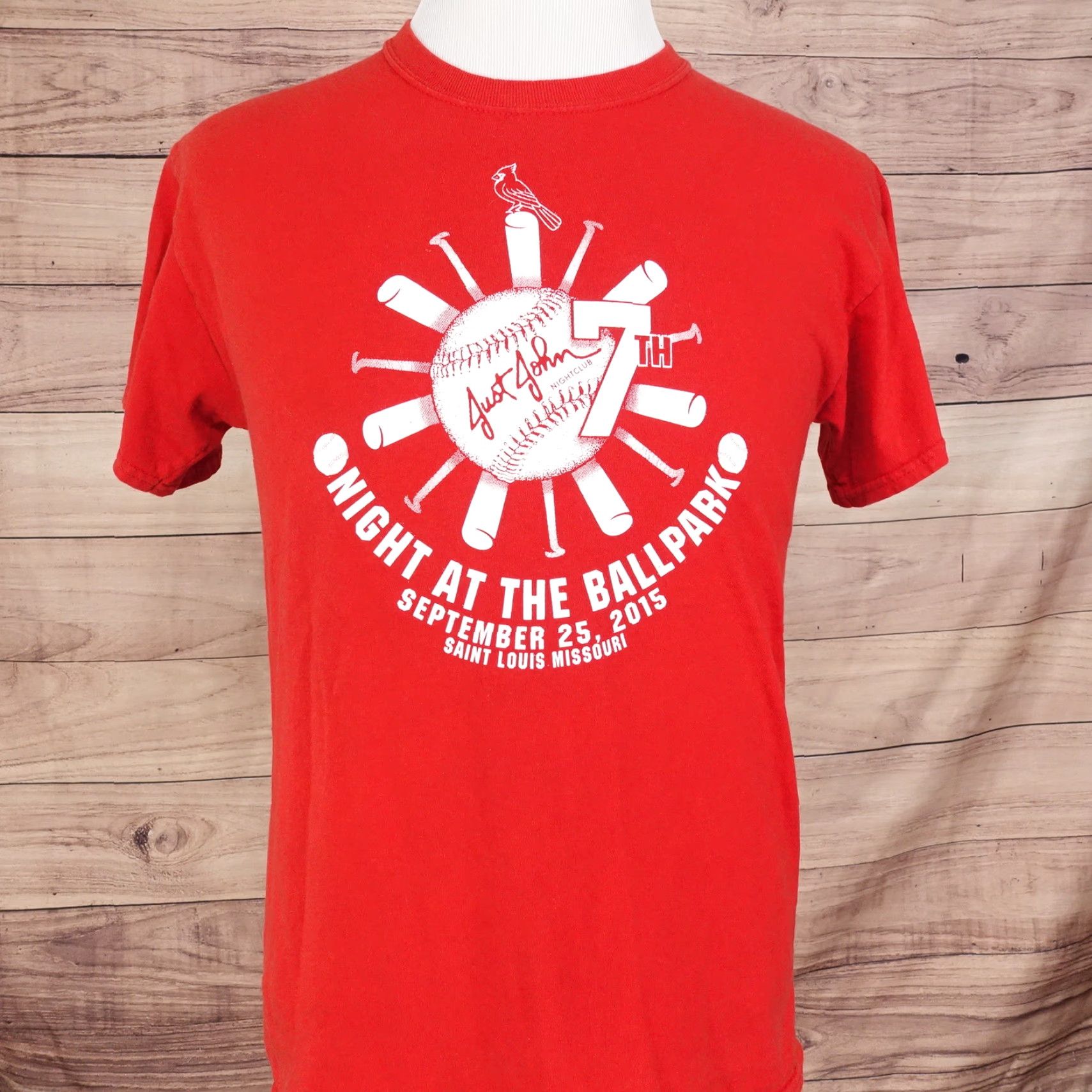 Vintage VINTAGE JUST JOHN Night Club T-Shirt Adult Medium Red Solid 90s Unisex Size US M / EU 48-50 / 2 - 2 Thumbnail