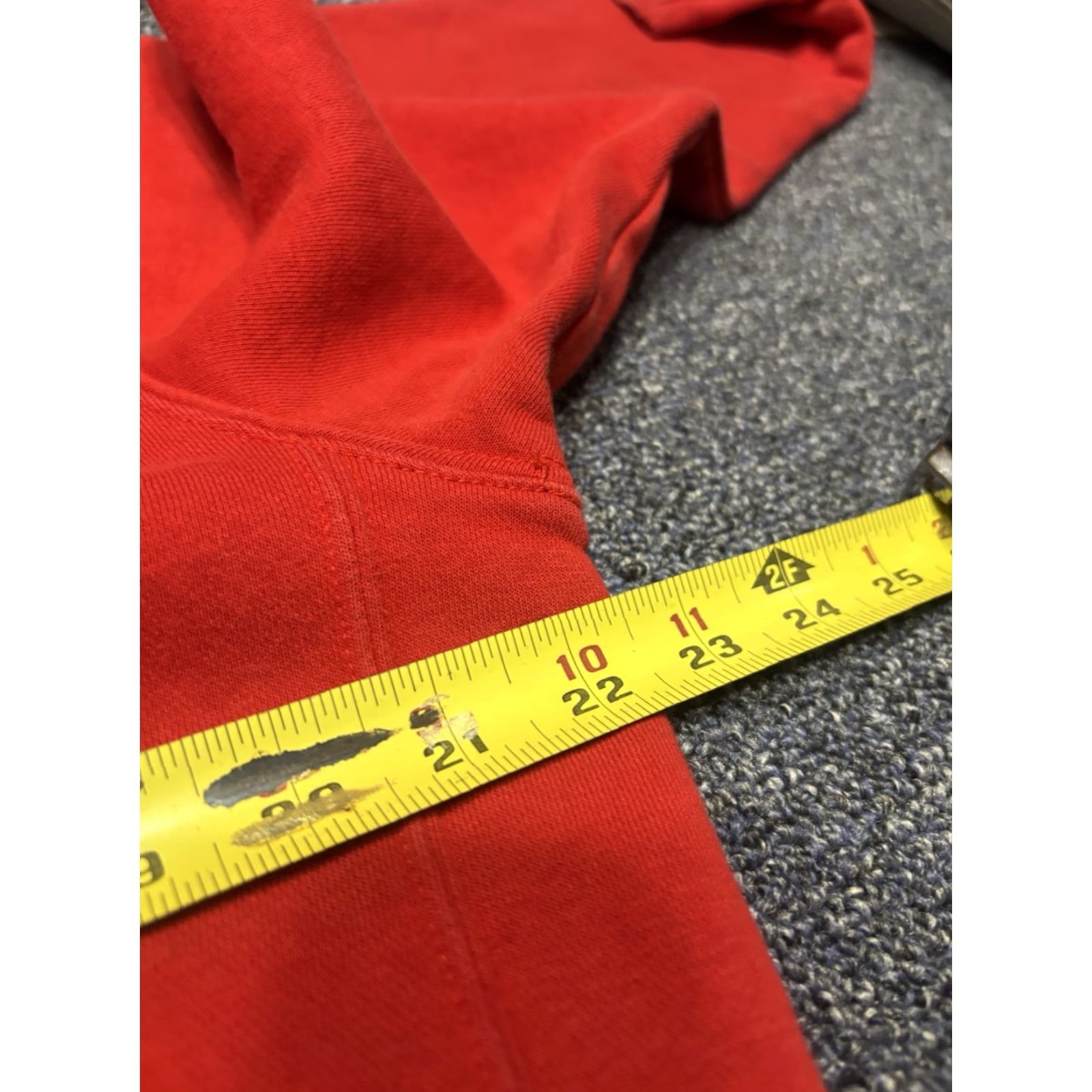 Nike VINTAGE Nike Hoodie Sweatshirt Pullover S M Red Logo Swoosh Spell Out Crew Neck Long Sleeve All Seasons Pockets Men’s Size S Size US S / EU 44-46 / 1 - 4 Thumbnail