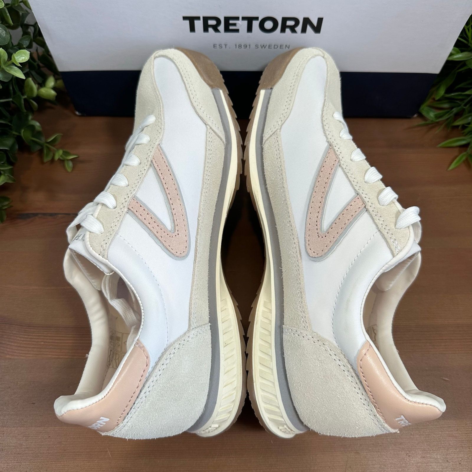 Tretorn Tretorn Women's Hailey Pink Lace Up Memory Foam Sneakers Size US 7 / IT 37 - 6 Thumbnail