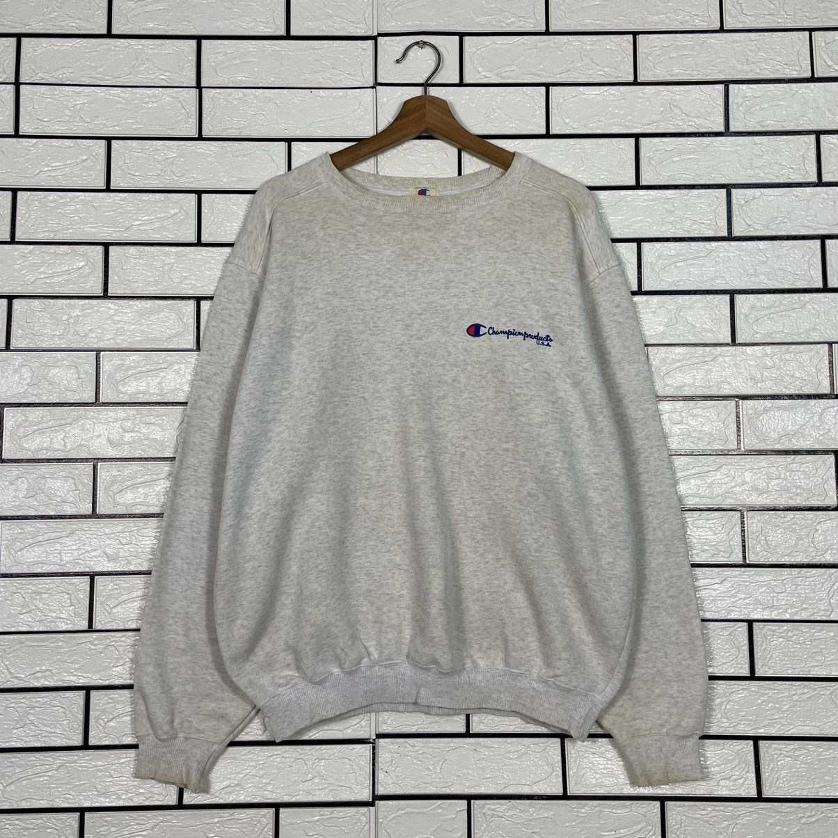 Champion Vintage Champion Products Crewneck Sweatshirt Size US L / EU 52-54 / 3 - 1 Thumbnail