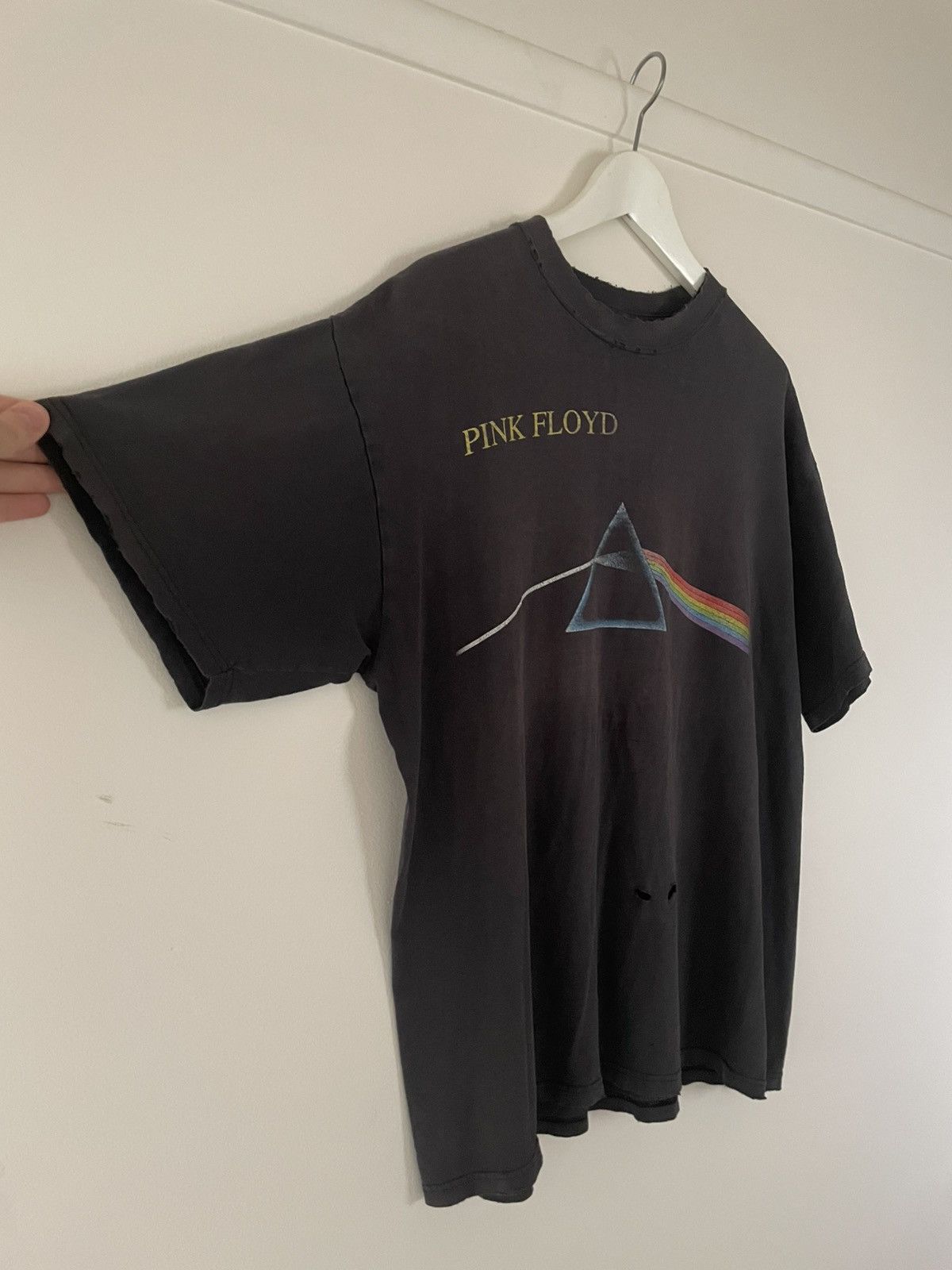 Pink Floyd Vintage Faded & Distressed Pink Floyd Dark Side of the Moon Size US M / EU 48-50 / 2 - 4 Thumbnail
