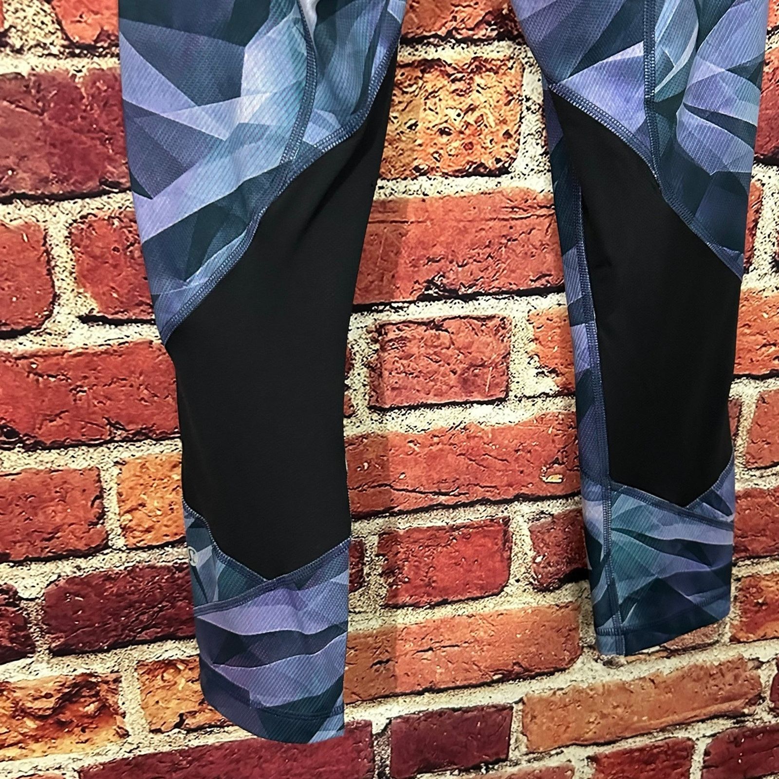Lululemon lululemon leggings size 4 Size 27" / US 4 / IT 40 - 8 Thumbnail