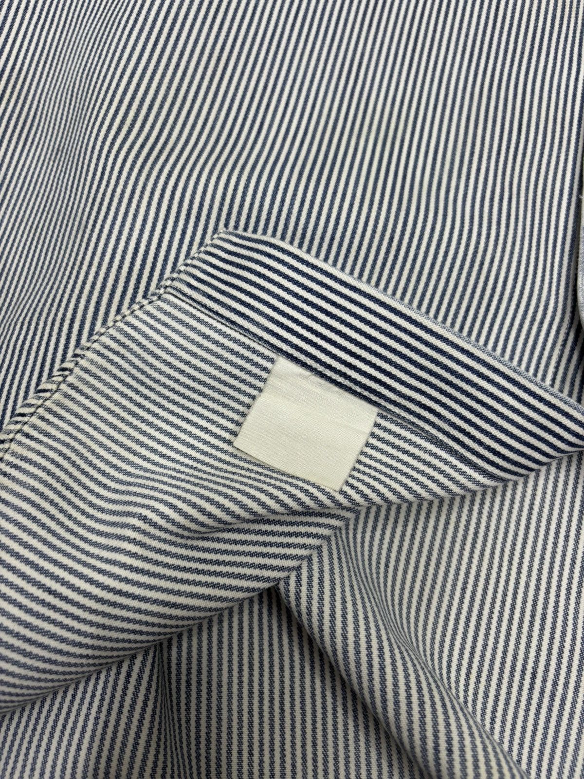 Levi's ❤️‍🔥LEVIS SHIRT FAMILY STRIPE BUTTON UP SHIRT Size US L / EU 52-54 / 3 - 11 Thumbnail