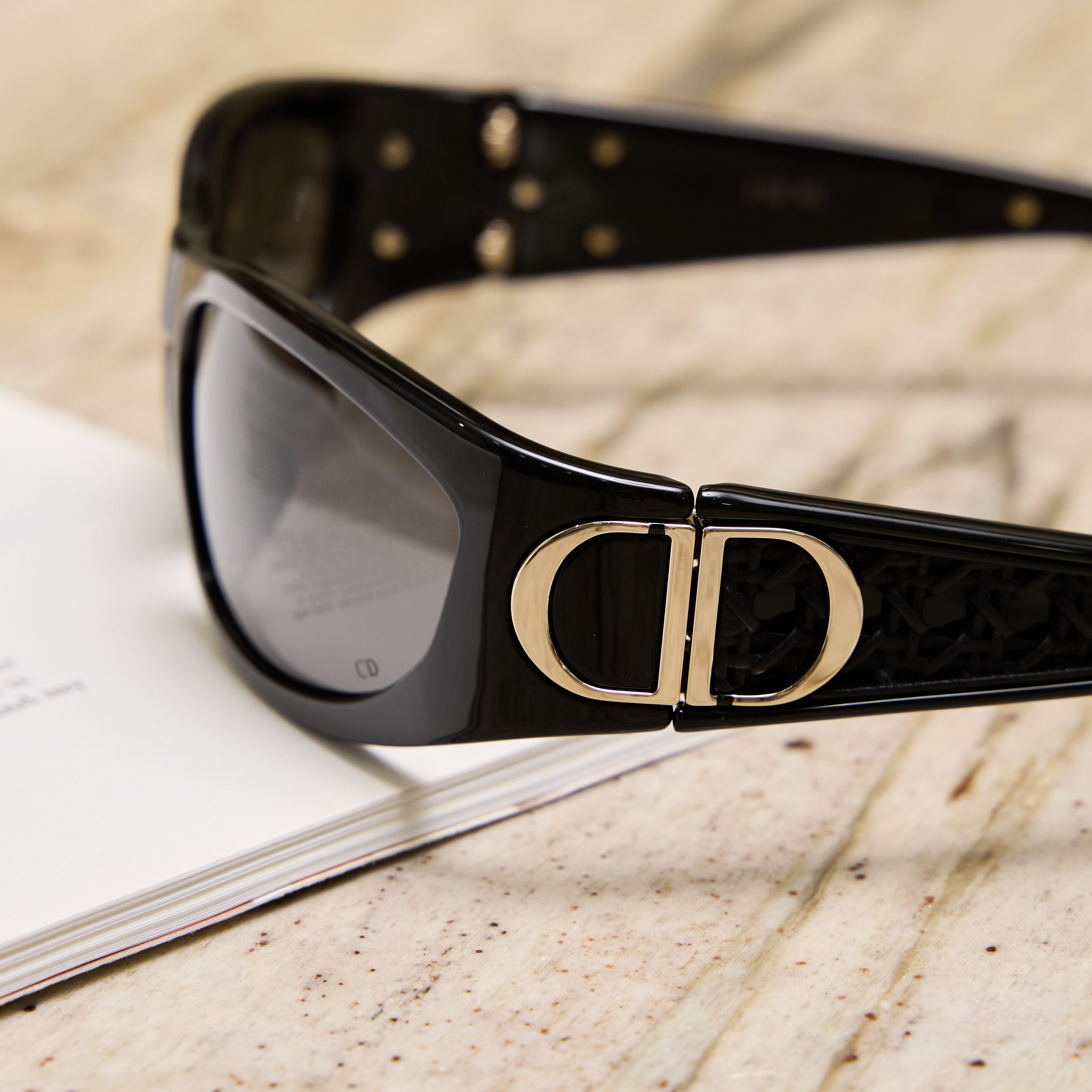 Chanel DIOR VeryDior S3I 10A0 Sunglasses BLACK Size ONE SIZE - 4 Thumbnail