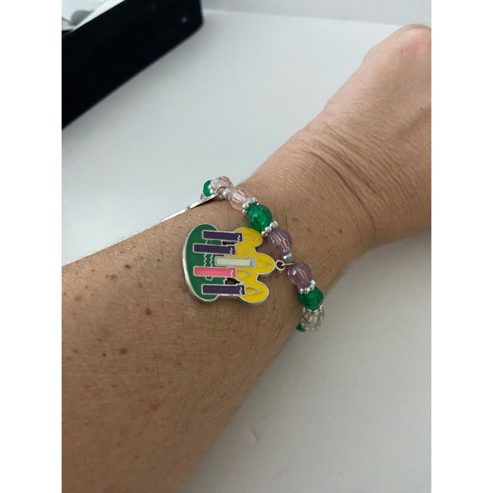 Other Colorful, hope peace, joy love beaded bracelet Size ONE SIZE - 1 Thumbnail