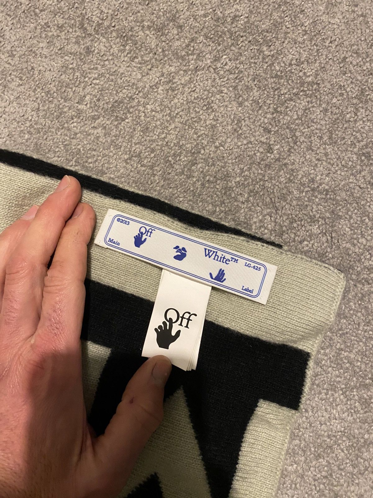 Off-White Face scarf Size ONE SIZE - 5 Thumbnail