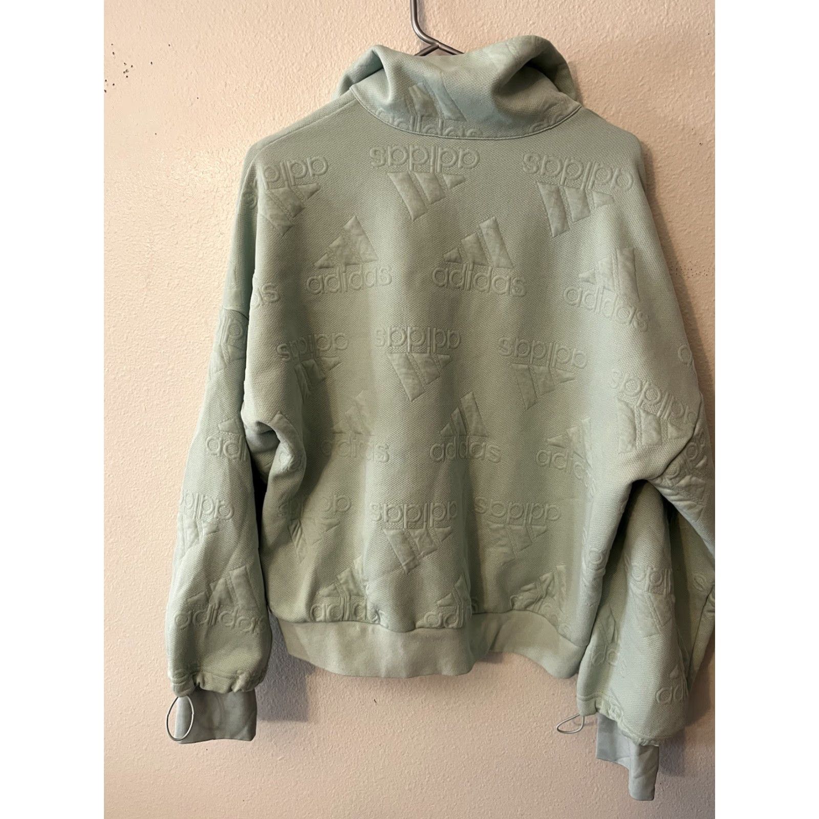 Adidas adidas Womens AEROREADY Jacquard Logo 1/2 Zip Sweatshirt L Mint Green 2020s Logo, Sports, Activewear Womens Size L / US 10 / IT 46 - 3 Thumbnail