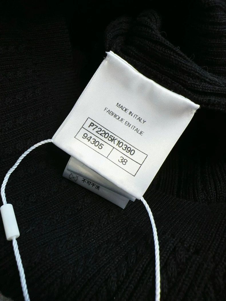 Chanel Chanel 22P black lion buckle knitted suspender Size XS / US 0-2 / IT 36-38 - 8 Thumbnail