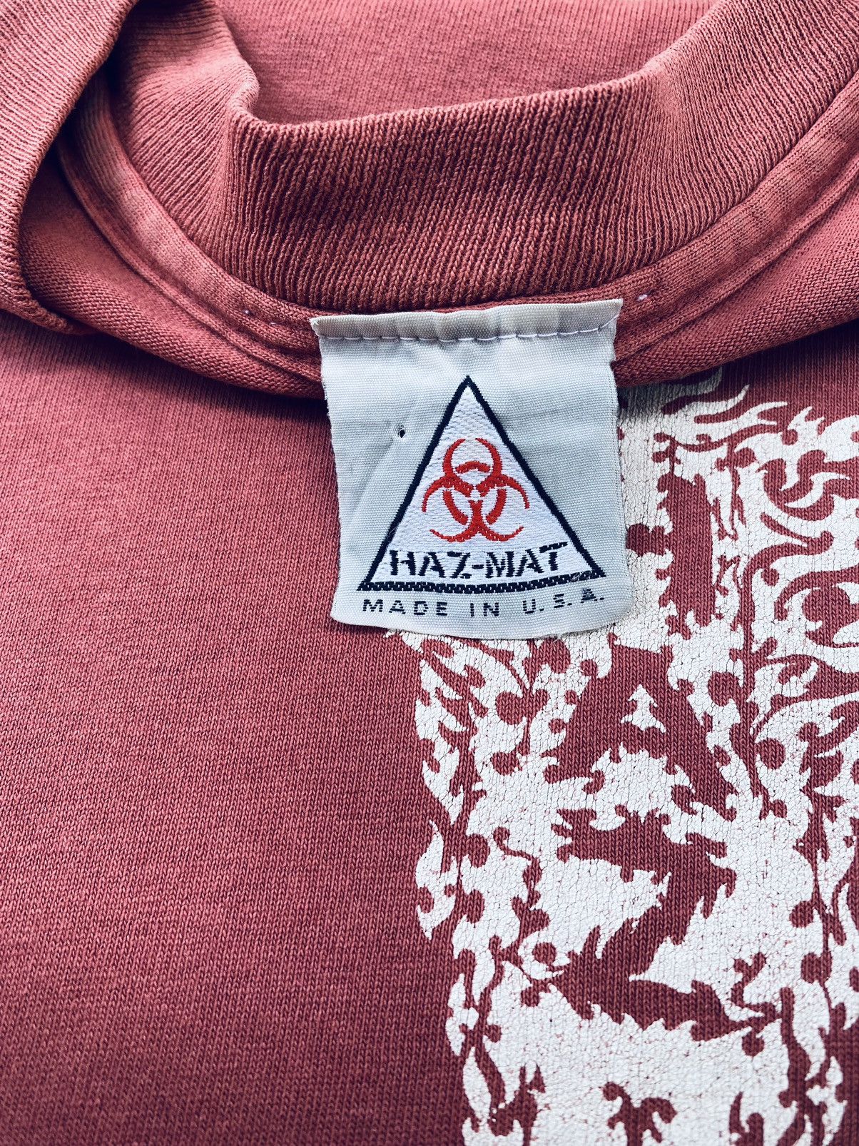 Vintage Vintage 90s Hazmat Center Logo Distressed Tees Size US L / EU 52-54 / 3 - 3 Thumbnail