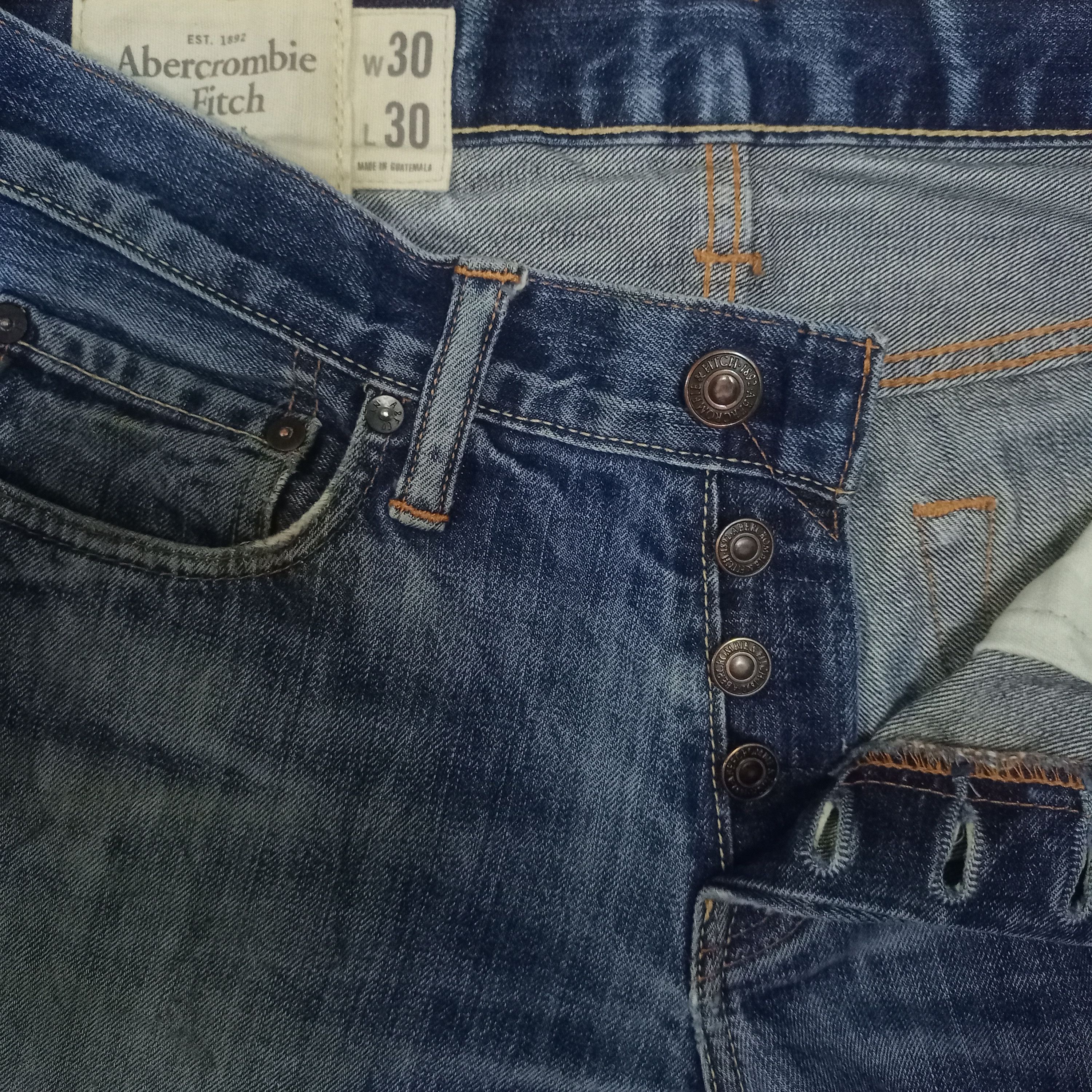Abercrombie & Fitch Vintage Abercrombie Blue Wash Straight Leg Jeans 32x32 Size US 32 / EU 48 - 3 Thumbnail