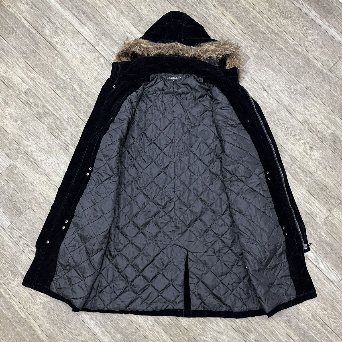 In The Attic In The Attic Velvet Velour Fireman Lgb Faux Fur Jacket Parka Size US L / EU 52-54 / 3 - 10 Thumbnail