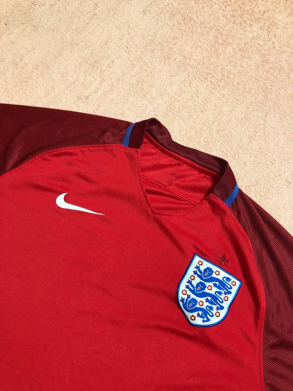 Nike Streetwear Nike England Football T Shirt Soccer Jersey y2k Size US XL / EU 56 / 4 - 5 Thumbnail