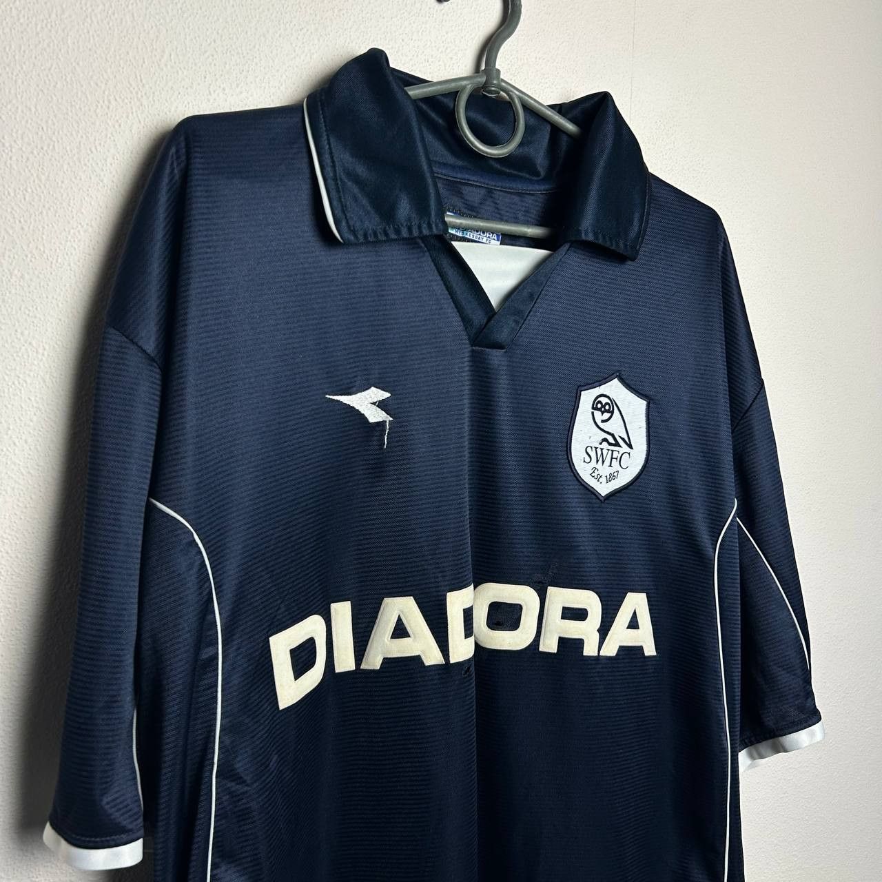 Diadora Vintage Diadora FC Sheffield Wednesday 2001 home rare jersey Size US M / EU 48-50 / 2 - 2 Thumbnail
