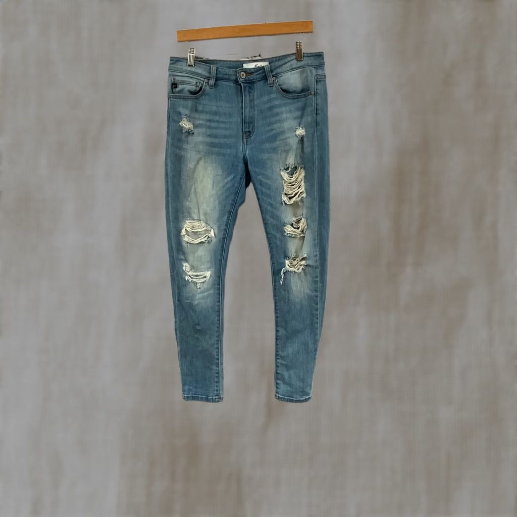 Vintage KANCAN Jeans Womens 28x28 Light Wash Denim 5-Pocket Skinny Mid Rise Blue Regular Size 28 Inseam 28) Size 28" / US 6 / IT 42 - 1 Thumbnail
