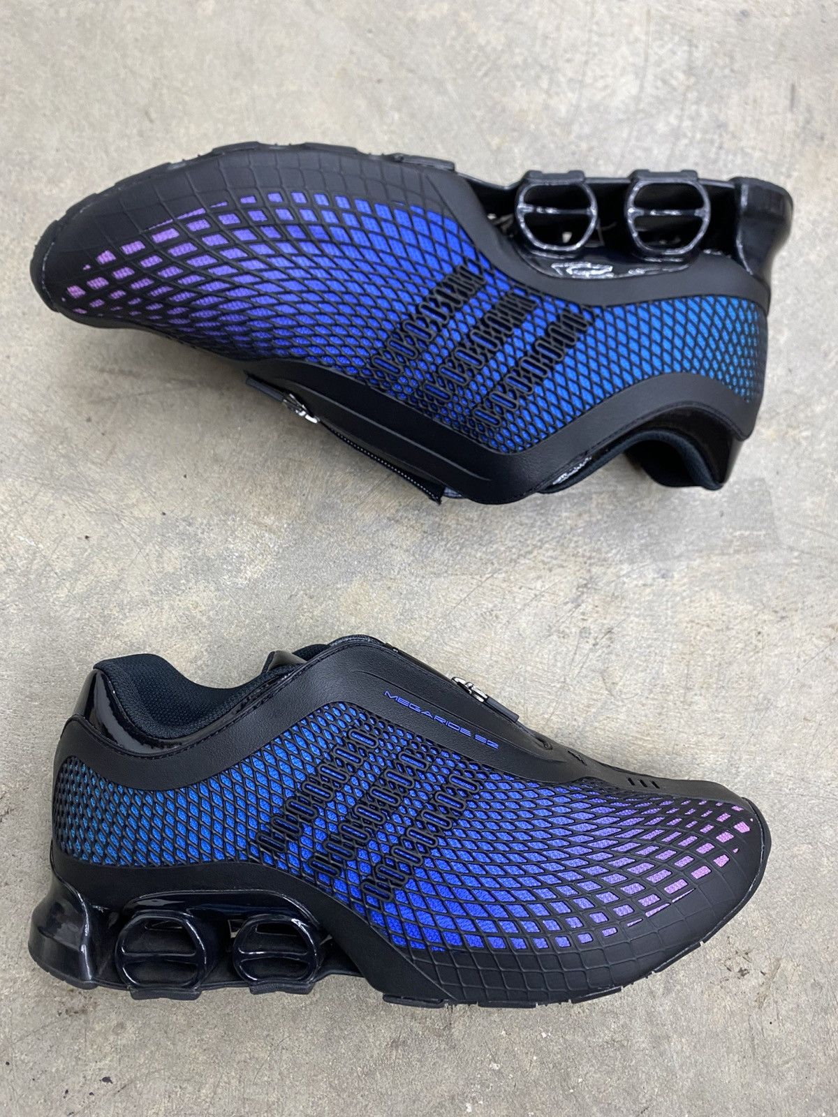 Adidas Adidas Megaride S2 Black Hi Res Blue Size US 10.5 / EU 43-44 - 1 Thumbnail