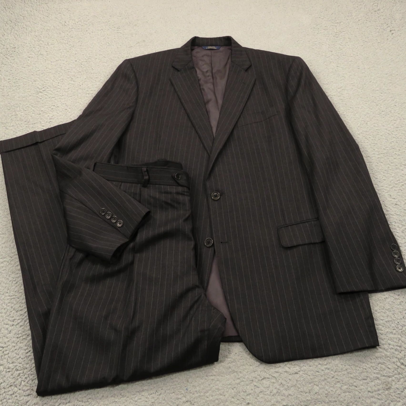 Brooks Brothers Brooks Brothers Suit 44L Madison Estrato Charcoal Pinstripe Pleated Pant 38x32 Men 2 Piece Gray Wool Size 44R - 4 Thumbnail