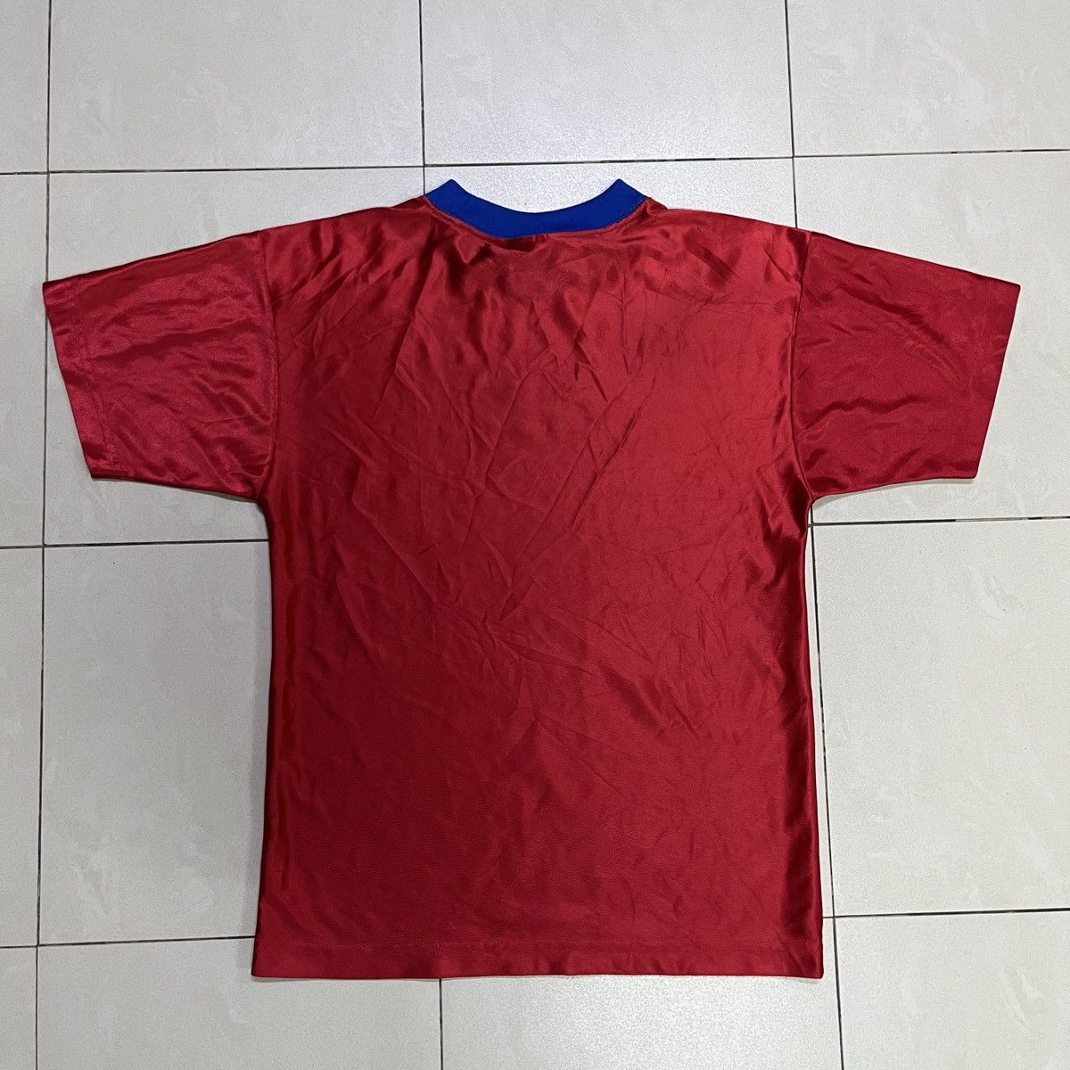 Umbro × Vintage Vintage Reebok Metallic Jersey T Shirt Size XS / US 0-2 / IT 36-38 - 8 Thumbnail