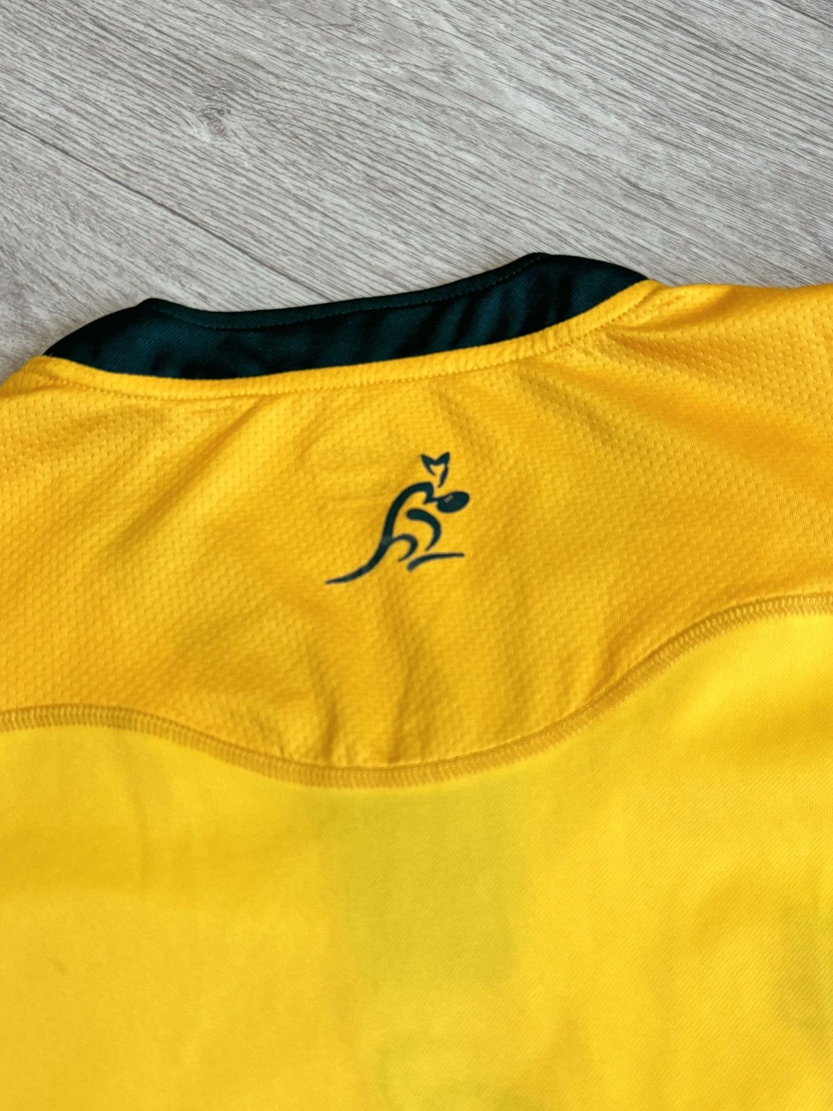 Canterbury of New Zealand 🔷Vintage Rugby ASICS Australia Jersey🔷 Size US M / EU 48-50 / 2 - 7 Thumbnail