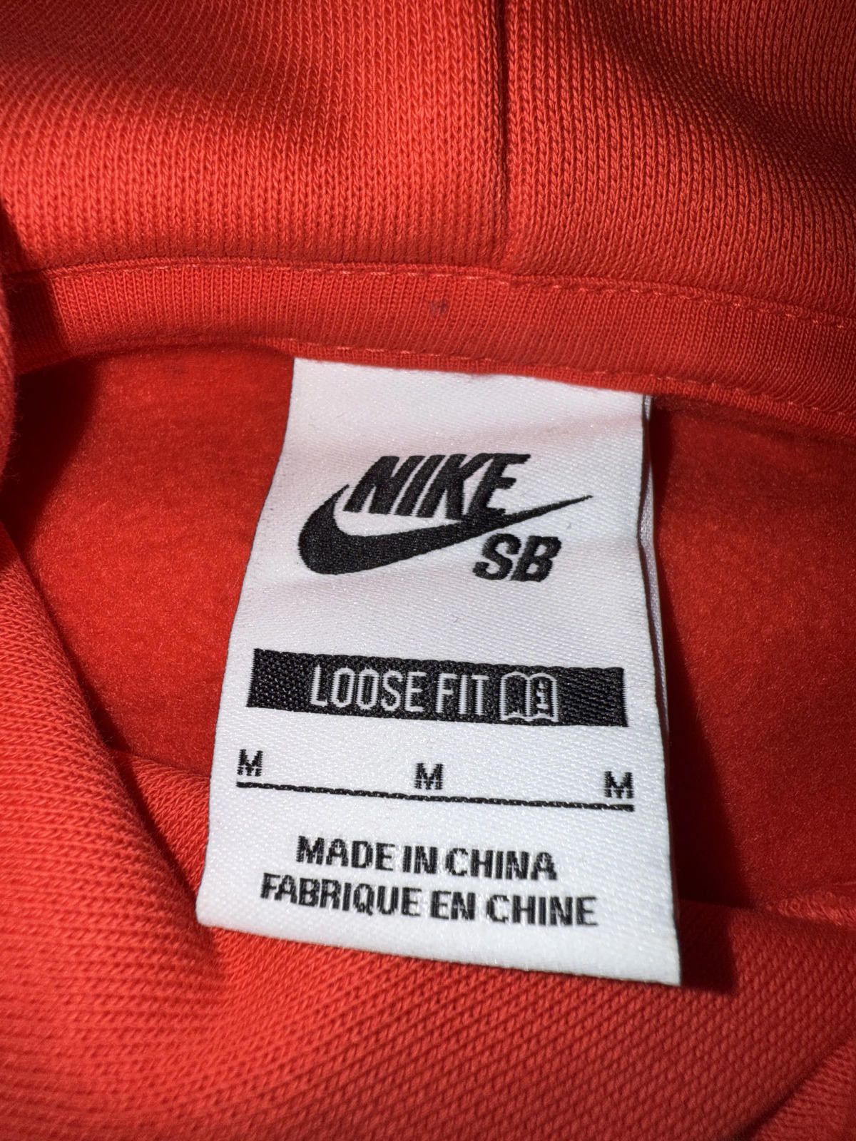Nike Nike SB Men’s Essential GFX Fleece Pullover Hoodie Sample Size US M / EU 48-50 / 2 - 7 Thumbnail