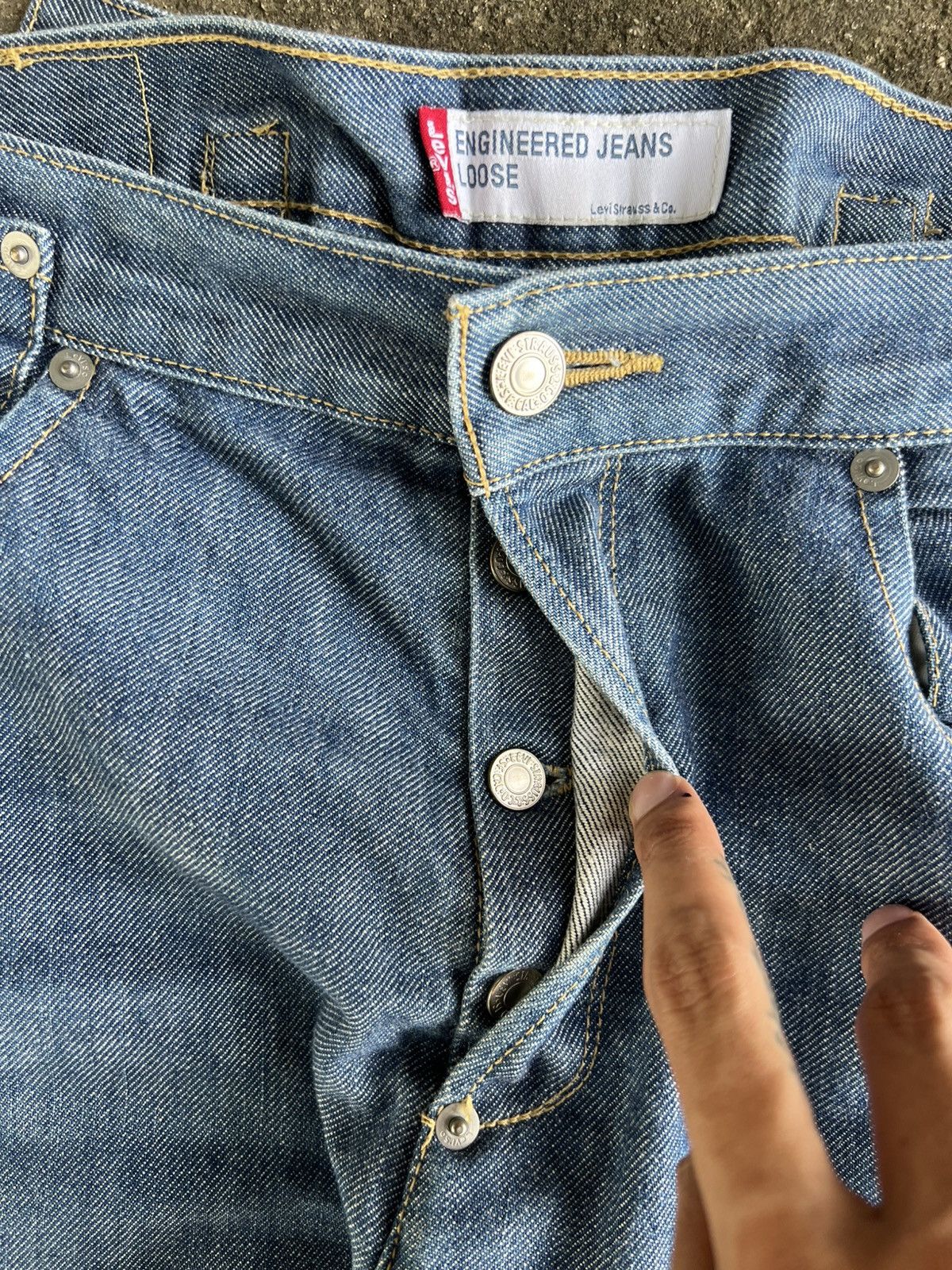 Levi's Vintage Clothing Vintage Levis Engineered Baggy Jeans Size US 32 / EU 48 - 6 Thumbnail