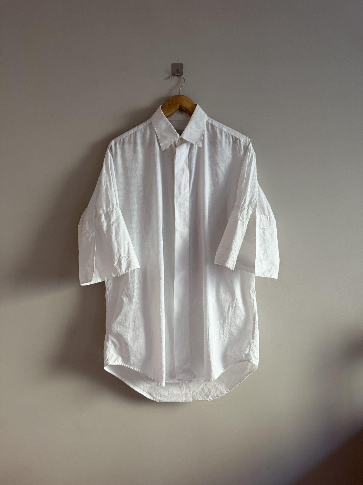 Dirk Bikkembergs Dirk Bikkembergs White Shirt with Open Sleeve Slits Size US L / EU 52-54 / 3 - 1 Thumbnail