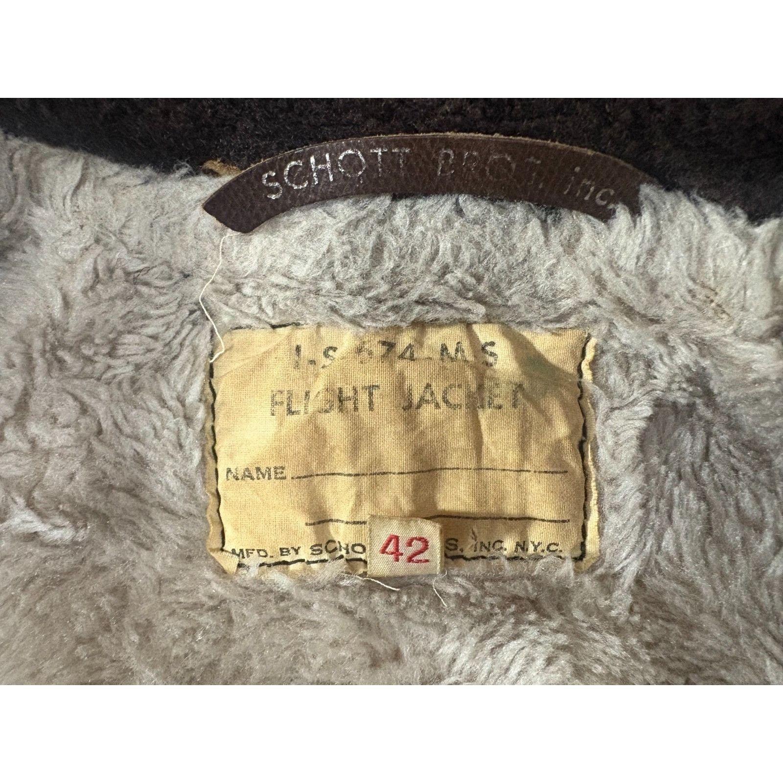 Schott Schott NYC Leather Flight Jacket I-S-674-M-S sz 42 USA Made Size US M / EU 48-50 / 2 - 2 Thumbnail