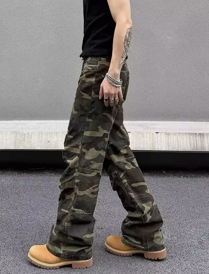 Japanese Brand × Jean Zipper Camouflage Straight Leg Jeans Size US 33 - 1 Thumbnail