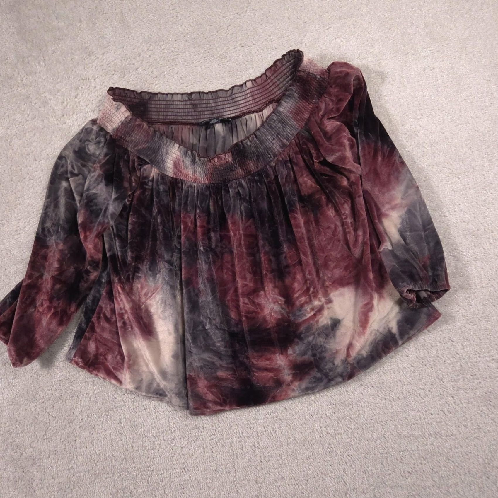 American Eagle Outfitters American Eagle Outfitters Blouse Womens Medium Off Shoulder Velour Tie Dye Top Size M / US 6-8 / IT 42-44 - 3 Thumbnail