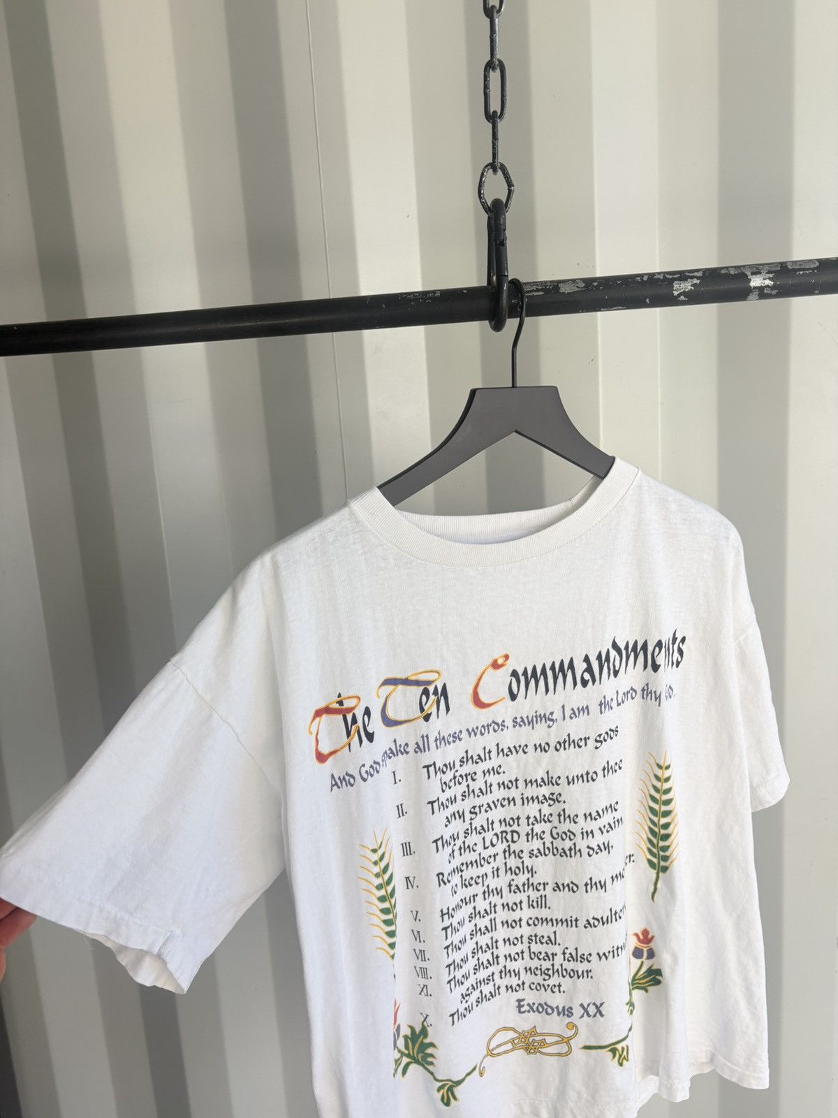 Vintage Thrashed Ten Commandments Faded Distressed Shirt GRUNGE Boxy Size US L / EU 52-54 / 3 - 4 Thumbnail