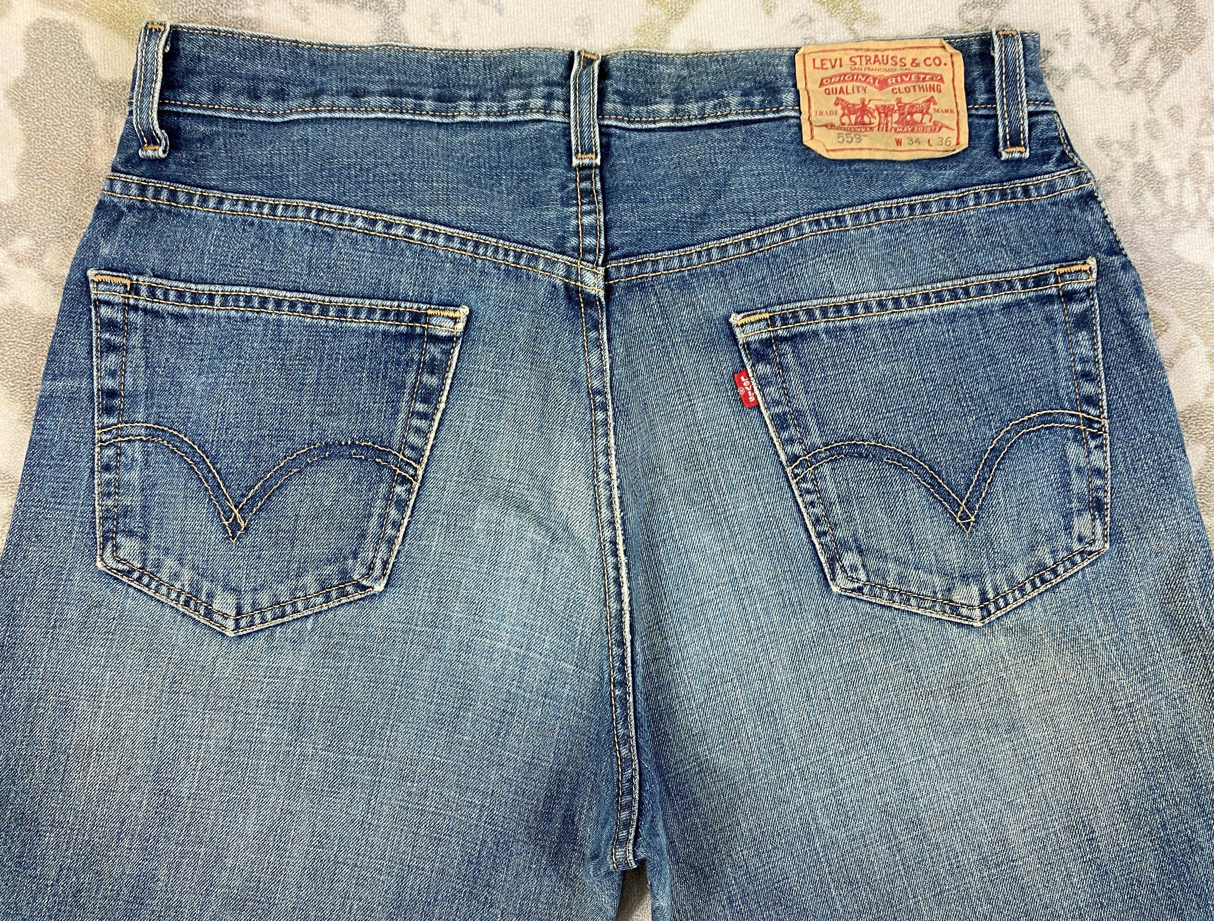 Levi's Distressed Blue Vintage Levi's 559 Jeans 35x35 Denim -JN1464 Size US 35 - 4 Thumbnail