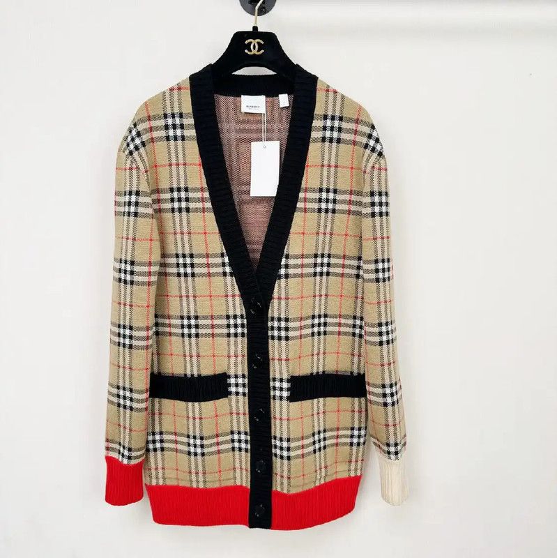 Burberry Burberry Colorblock Women's Cardigan in Size S Size S / US 4 / IT 40 - 1 Thumbnail