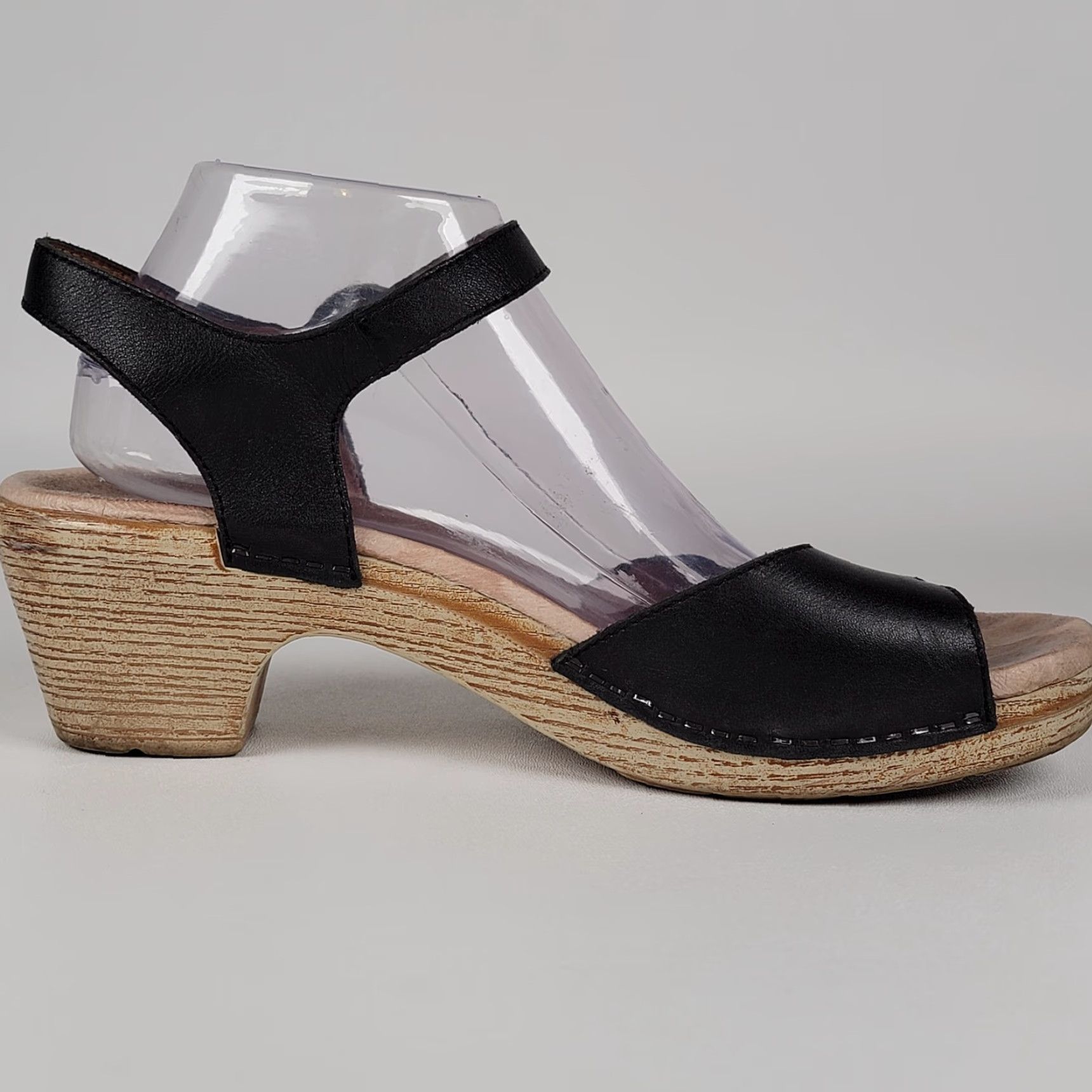 Dansko Dansko Marjory Sandals Black Women's 41 / 10 Casual Travel Party/Cocktail Strappy Buckle Leather Mid Heel Summer Spring Fall Women Shoes Size US 11 / IT 41 - 6 Thumbnail