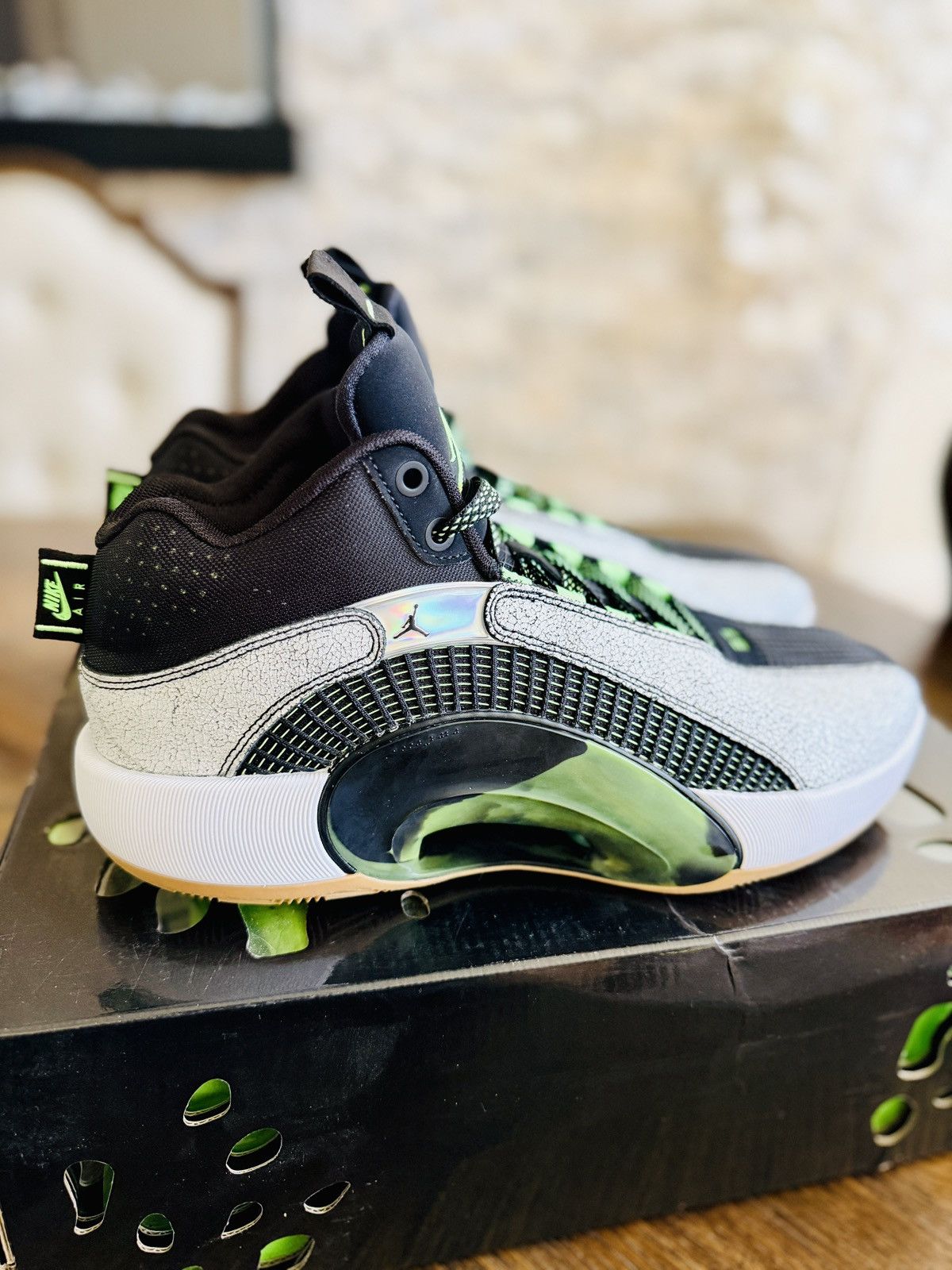 Jordan Brand Jordan Mens XXXV SP Zion Bayou Boys Basketball Shoes Size 10 Size US 10 / EU 43 - 10 Thumbnail