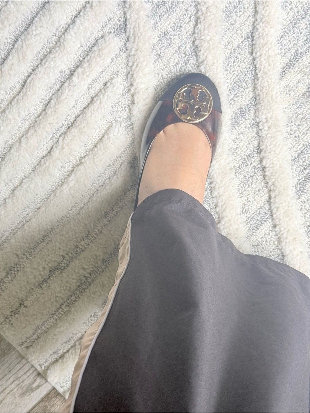 Tory Burch Tory Burch Chelsea Cap-Toe Ballet Flat In Tortoise Patent;SZ Size US 9 / IT 39 - 4 Thumbnail